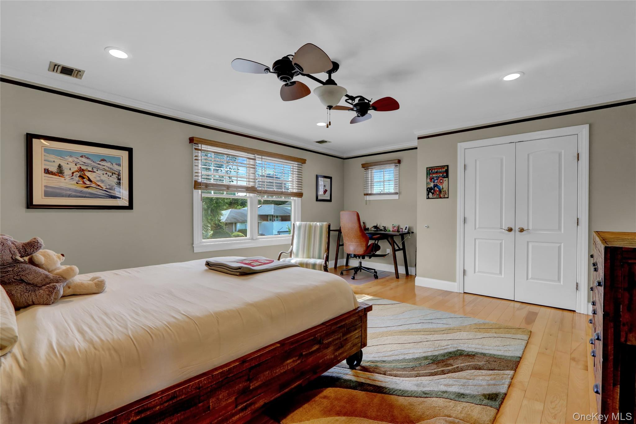 4 Middle Lane, Jericho, NY 11753