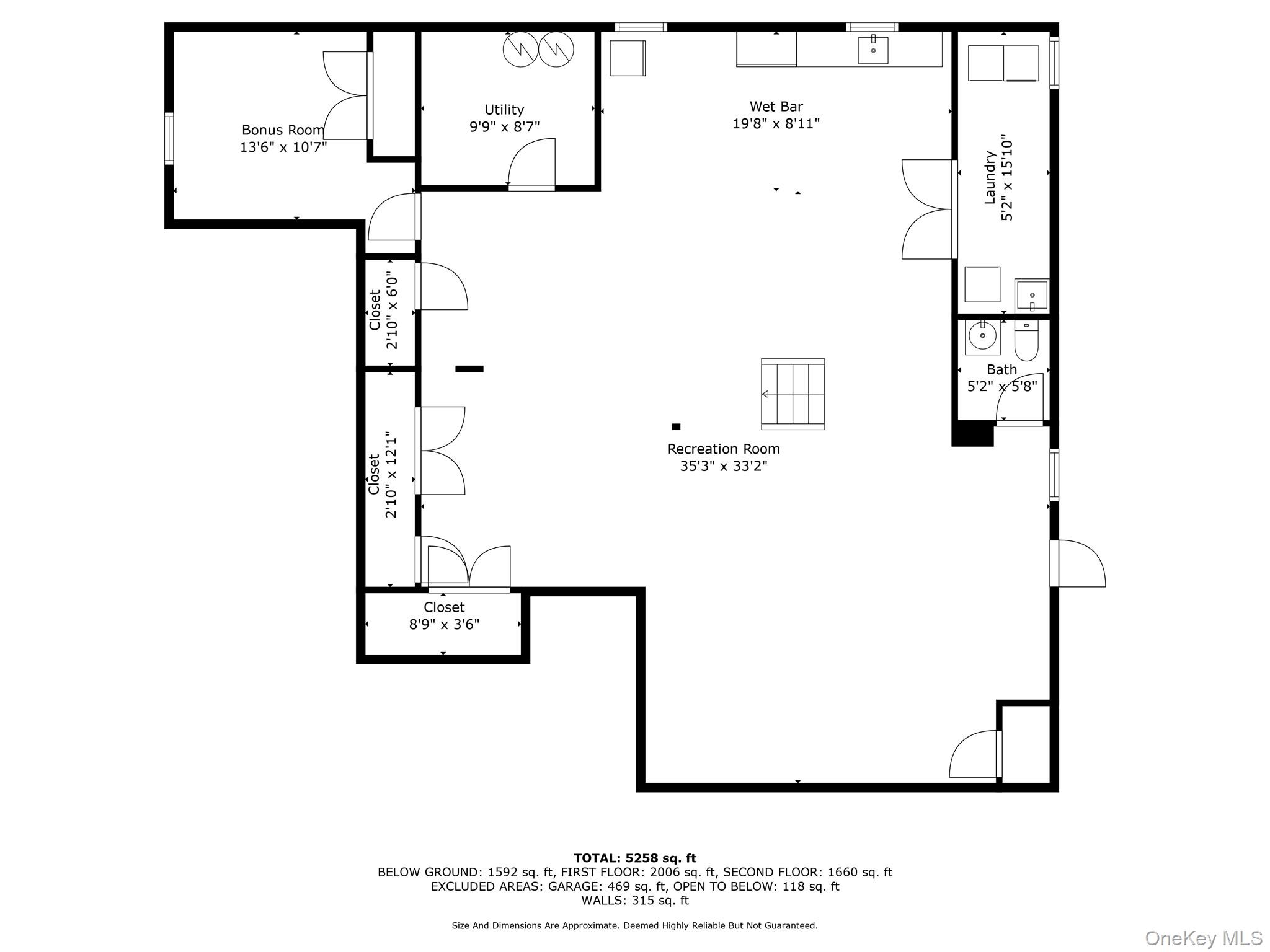 4 Middle Lane, Jericho, NY 11753