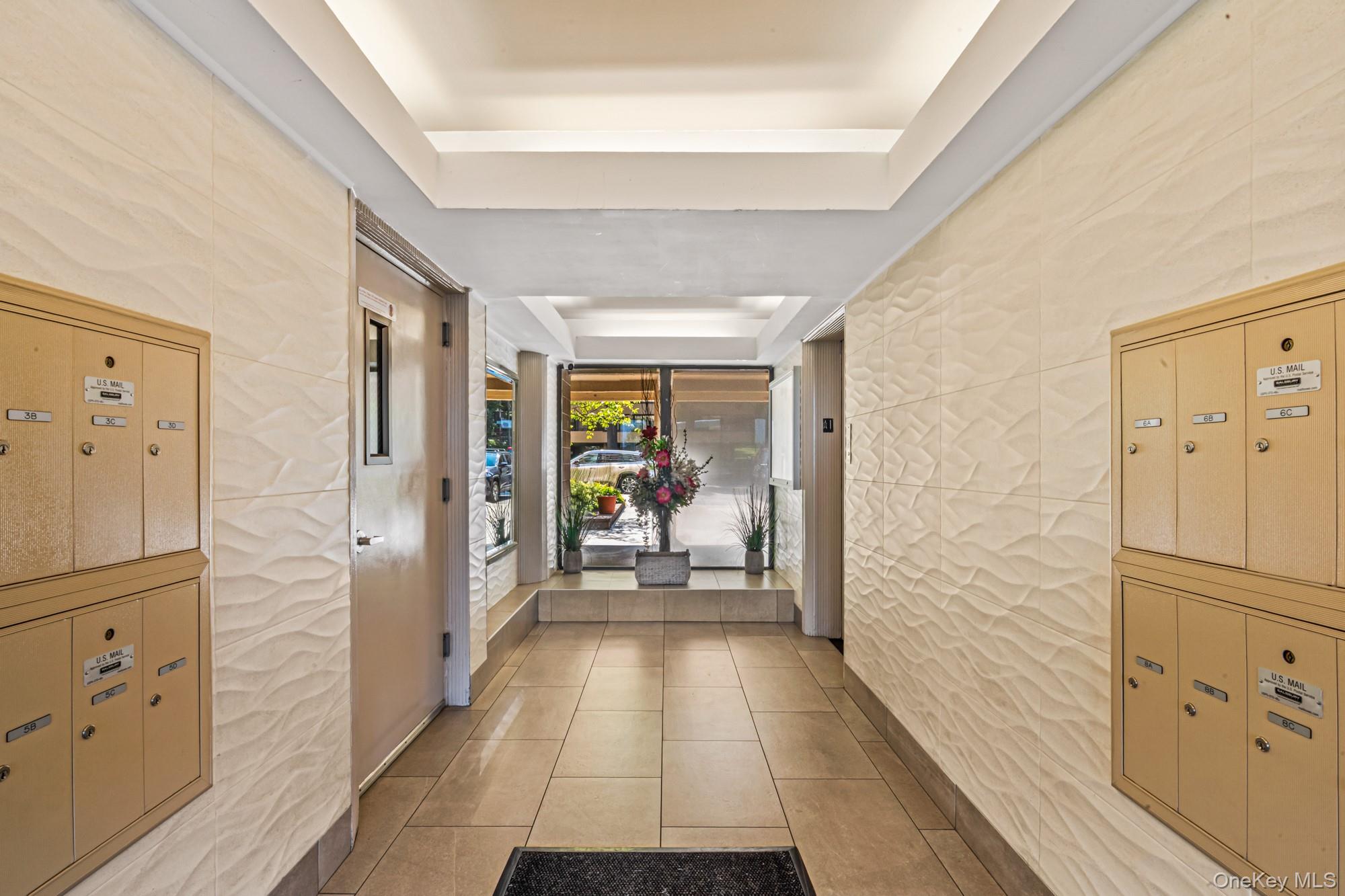 16801 12th Avenue # 3A, Whitestone, NY 11357