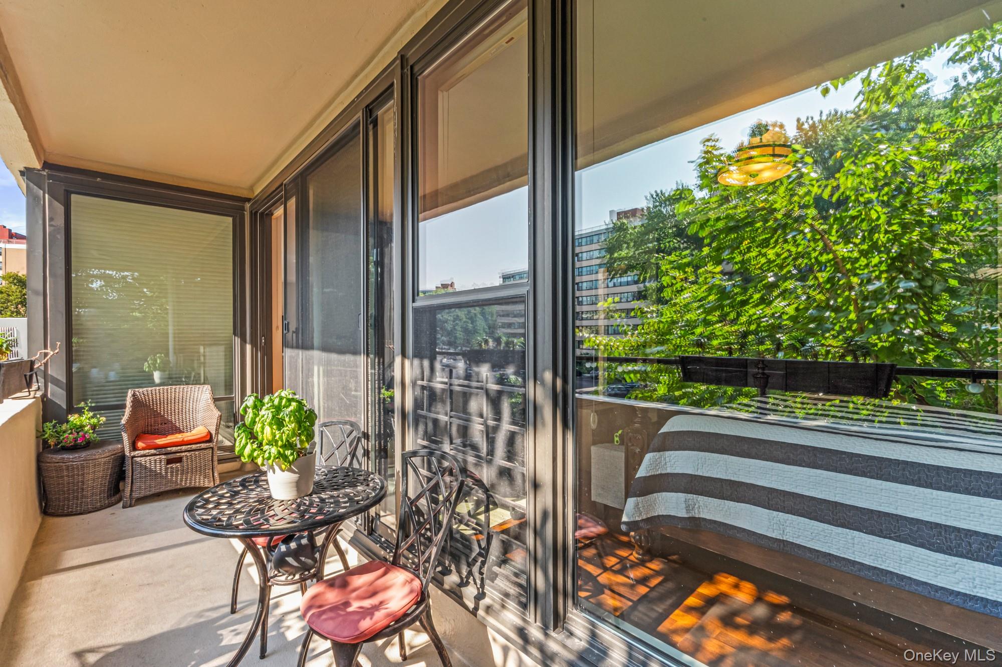 16801 12th Avenue # 3A, Whitestone, NY 11357