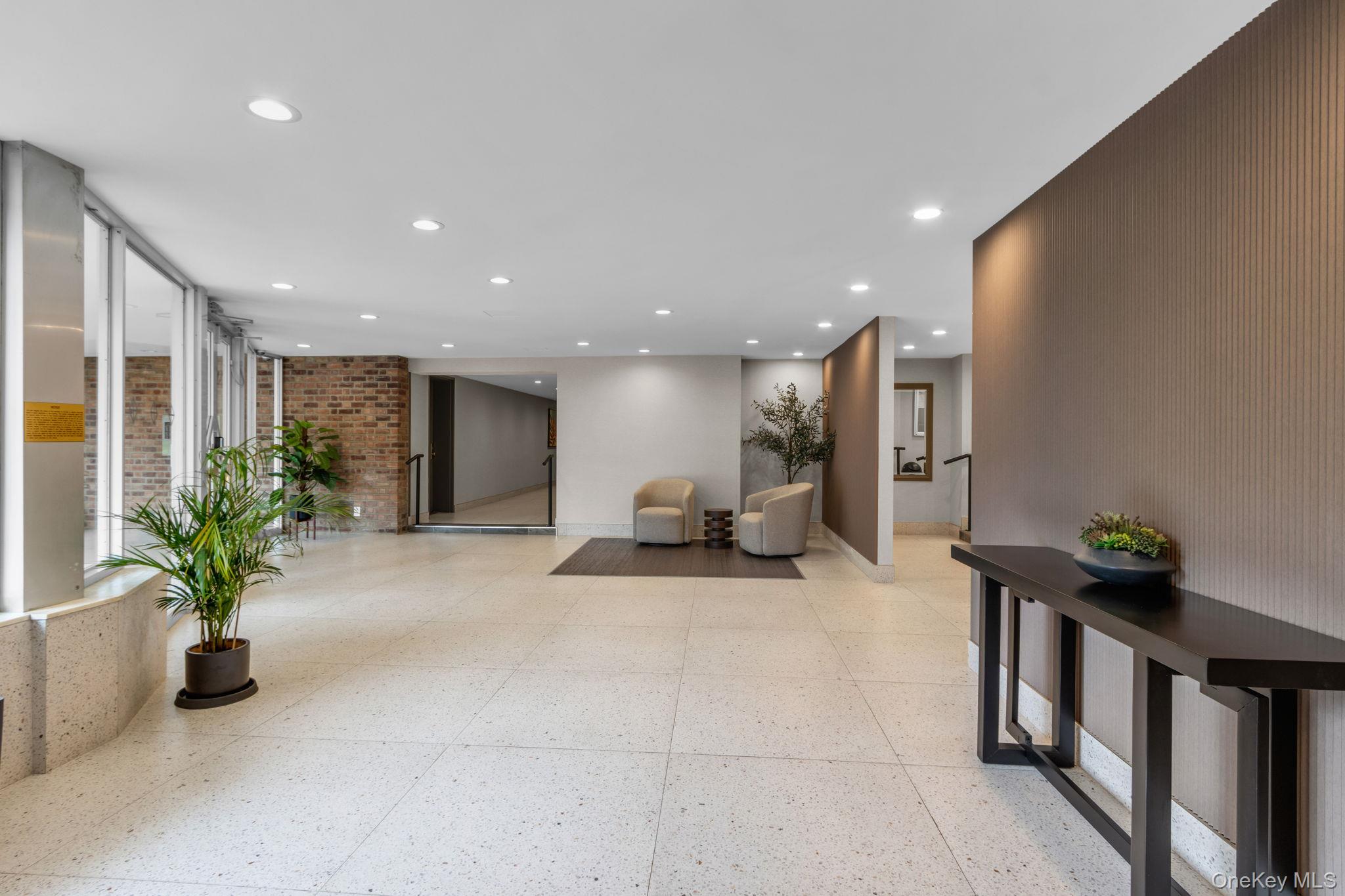 3901 Independence Avenue # 4R, Bronx, NY 10463