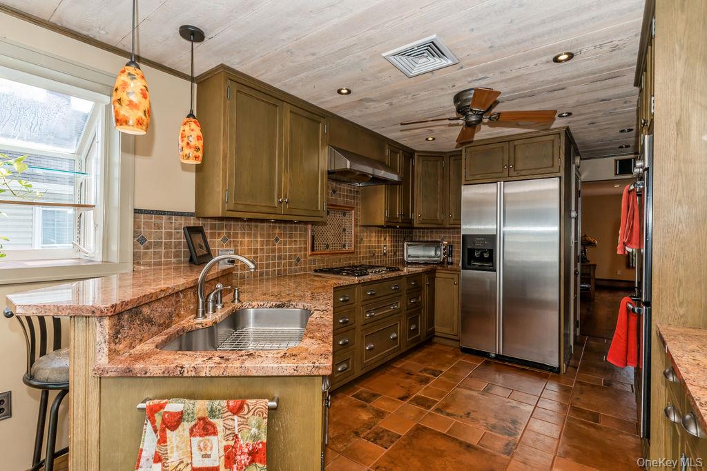 105 Howell Street, Bellmore, NY 11710