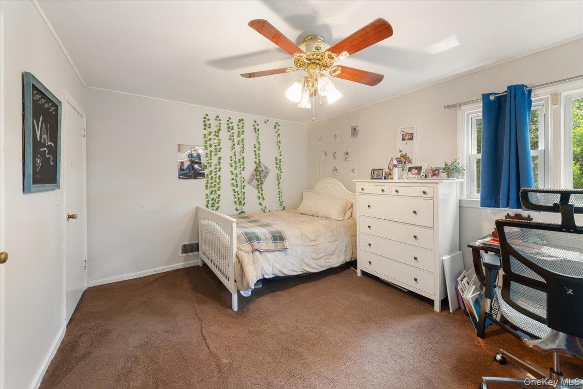 101 Cresthill Road, Yonkers, NY 10710