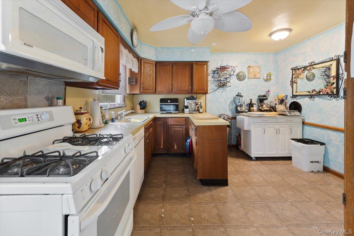 101 Cresthill Road, Yonkers, NY 10710