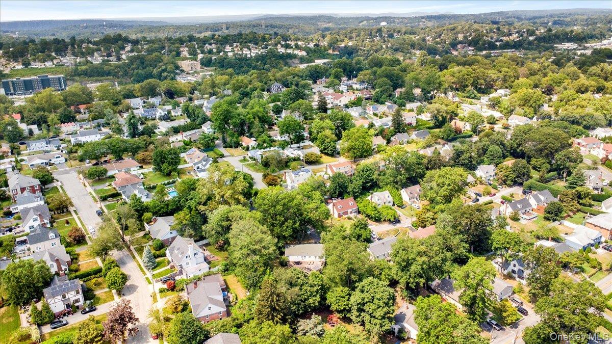 101 Cresthill Road, Yonkers, NY 10710
