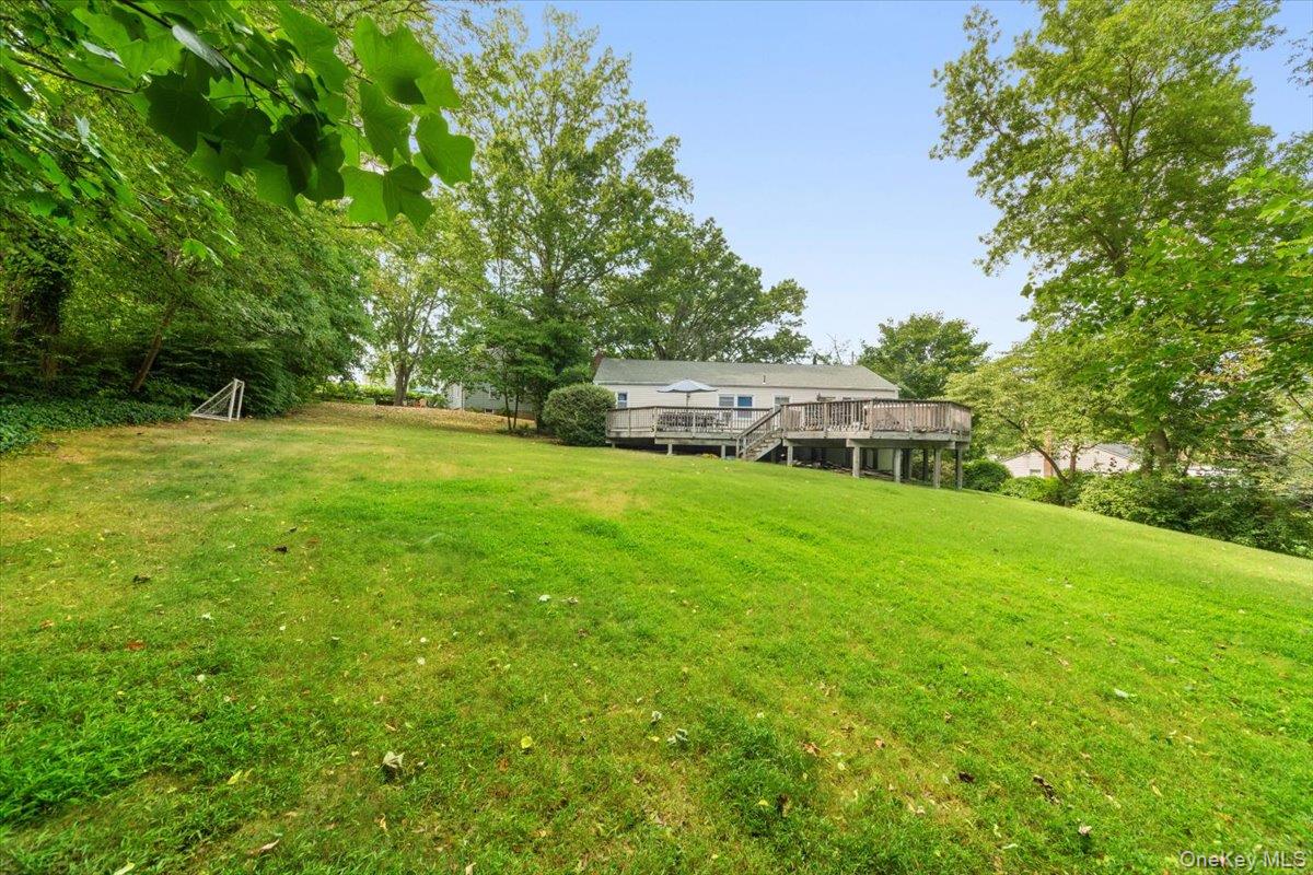 101 Cresthill Road, Yonkers, NY 10710