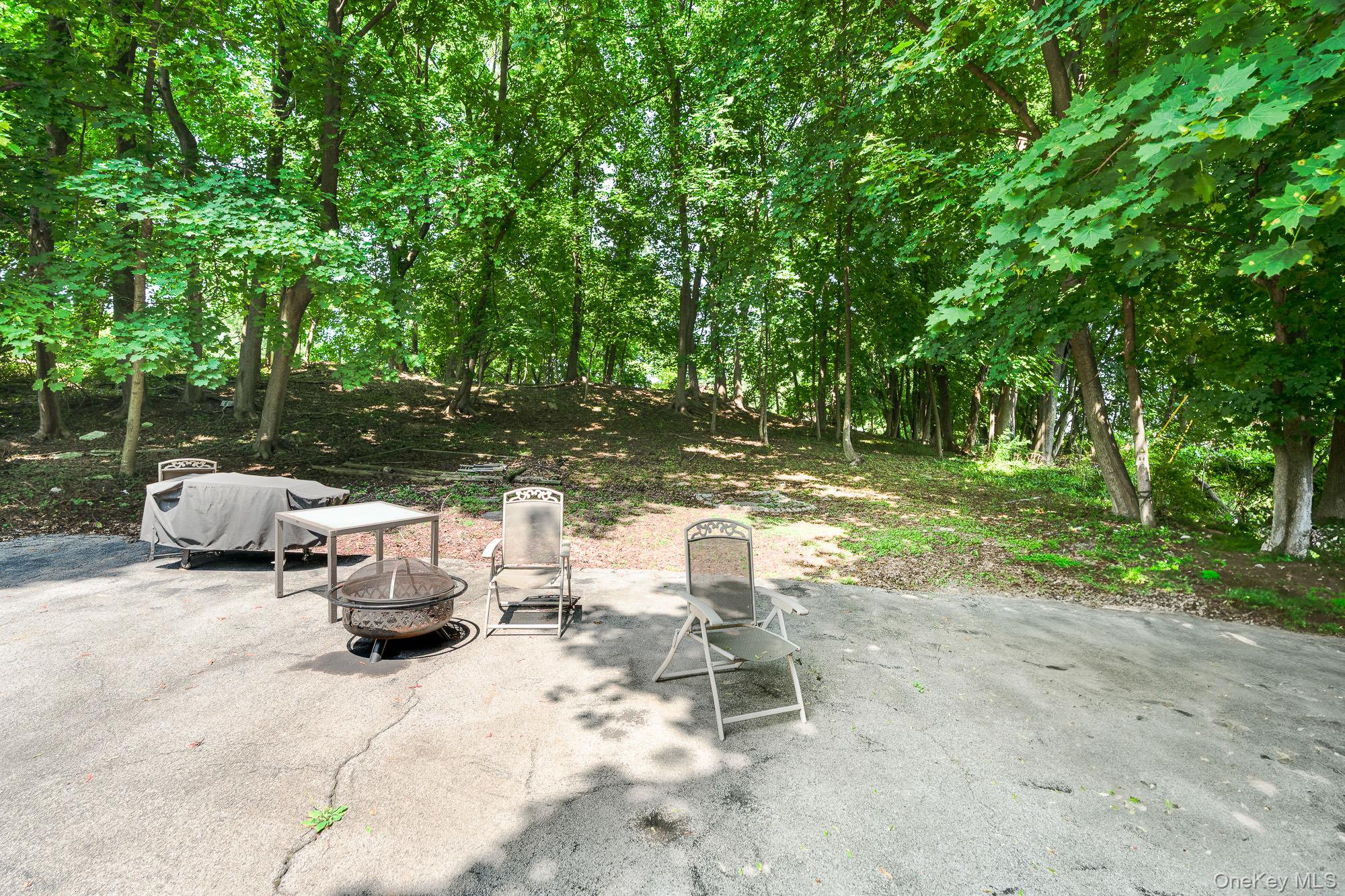 115 Fulton Avenue, Poughkeepsie, NY 12603