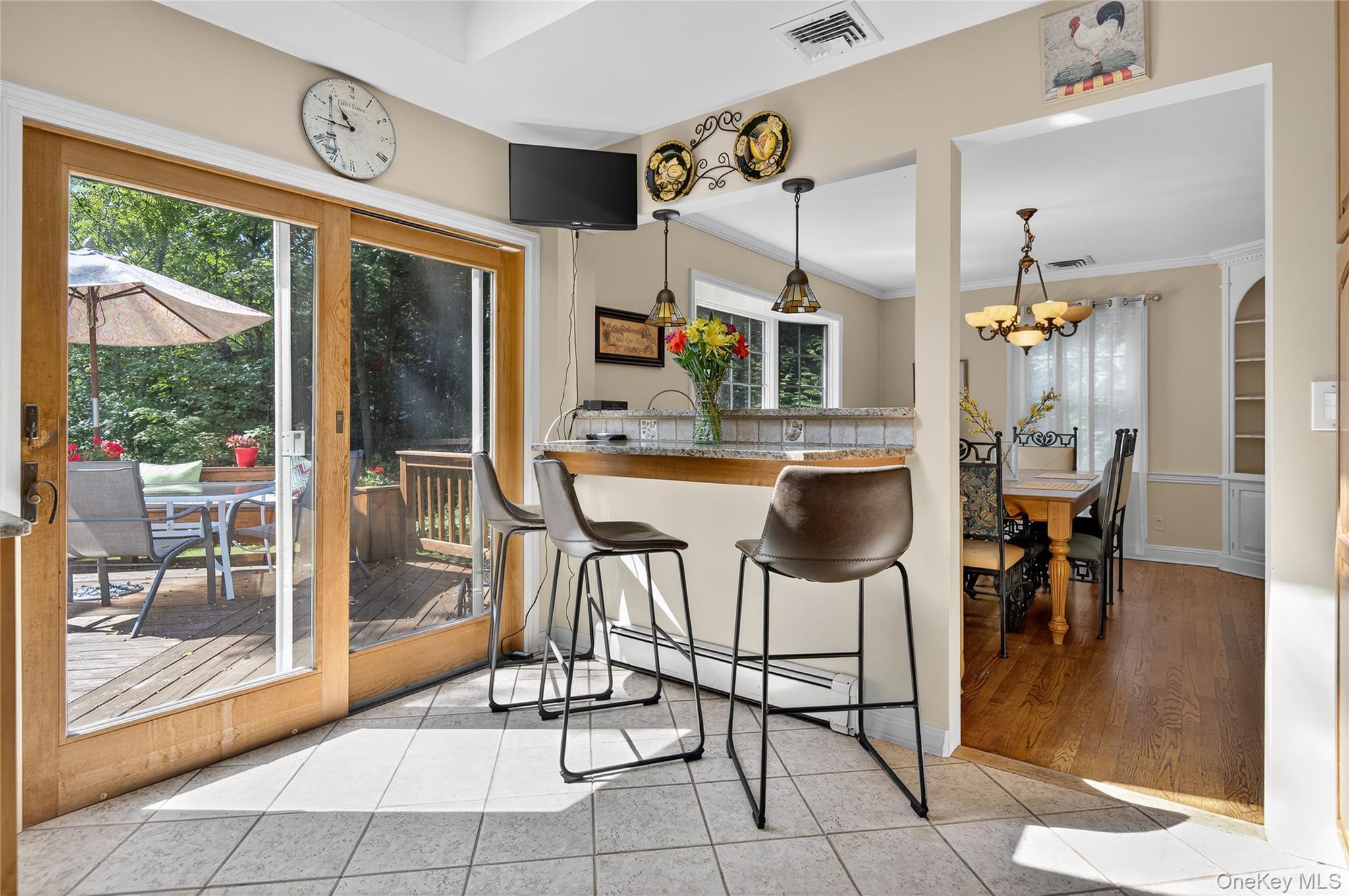 15 The Oaks, Roslyn Estates, NY 11576