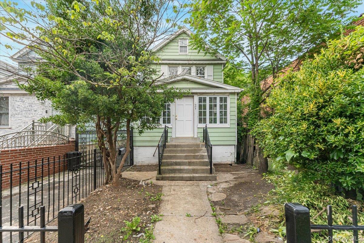 1909 Lacombe Avenue, Bronx, NY 10473