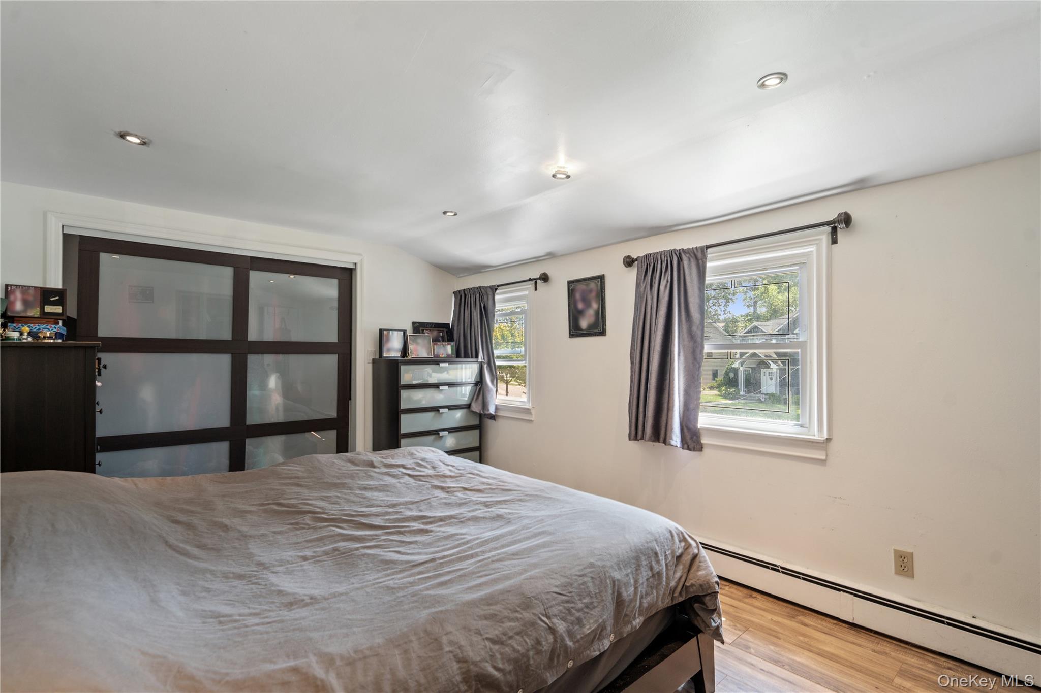 9 Rugby Road, Massapequa, NY 11758