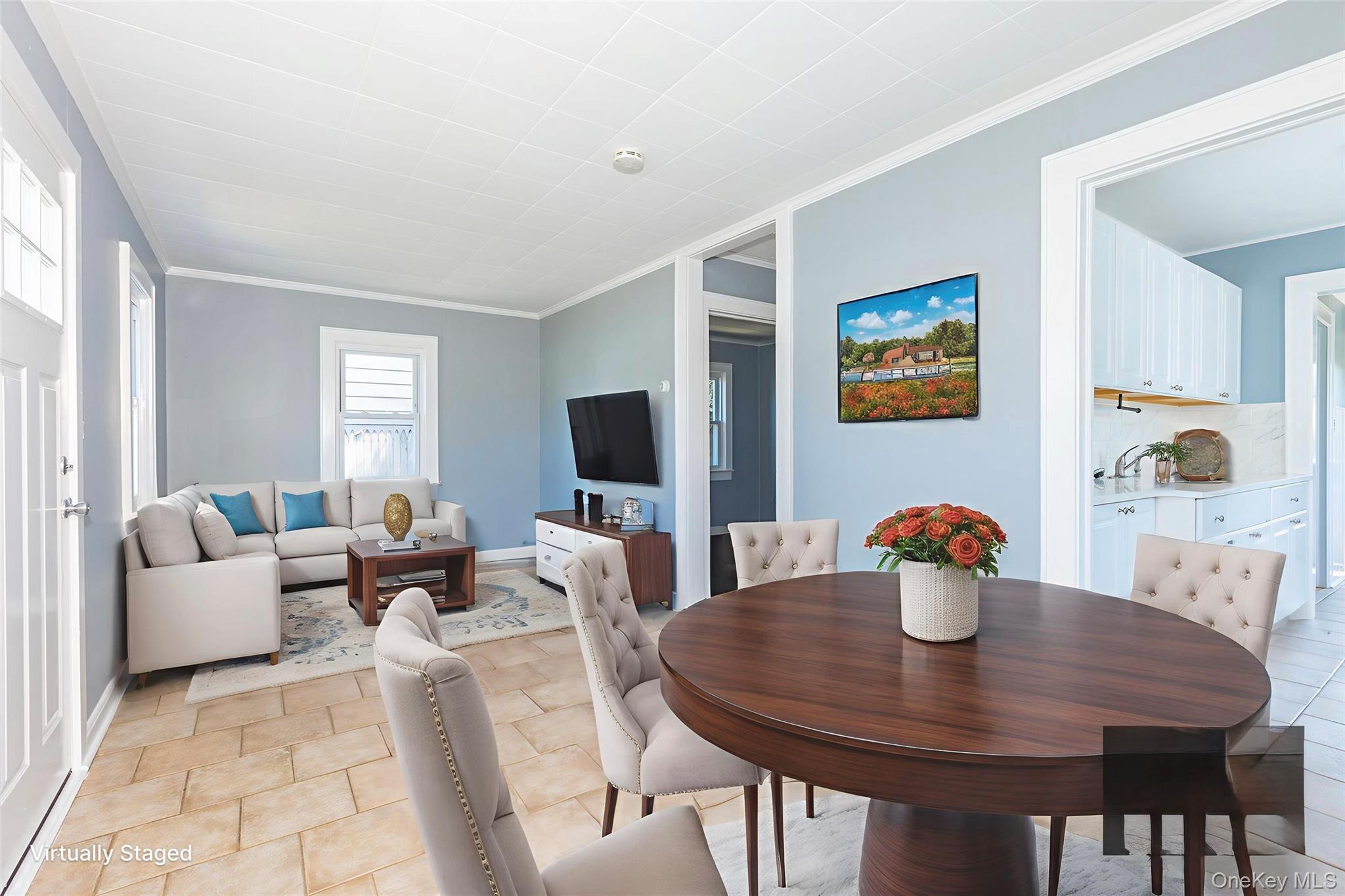 80 Kensington Court, Copiague, NY 11726