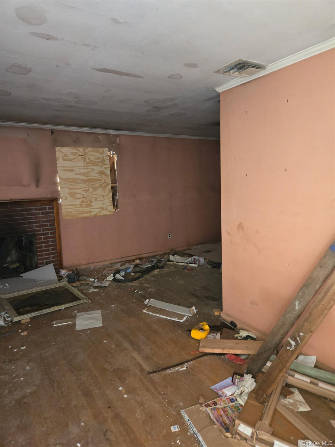 2766 Woods Avenue, Oceanside, NY 11572