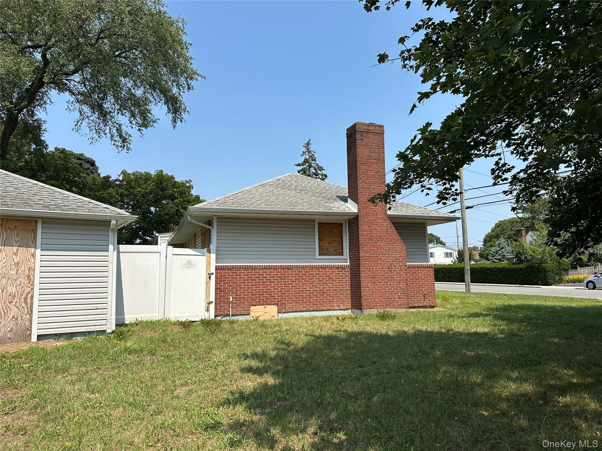 2766 Woods Avenue, Oceanside, NY 11572