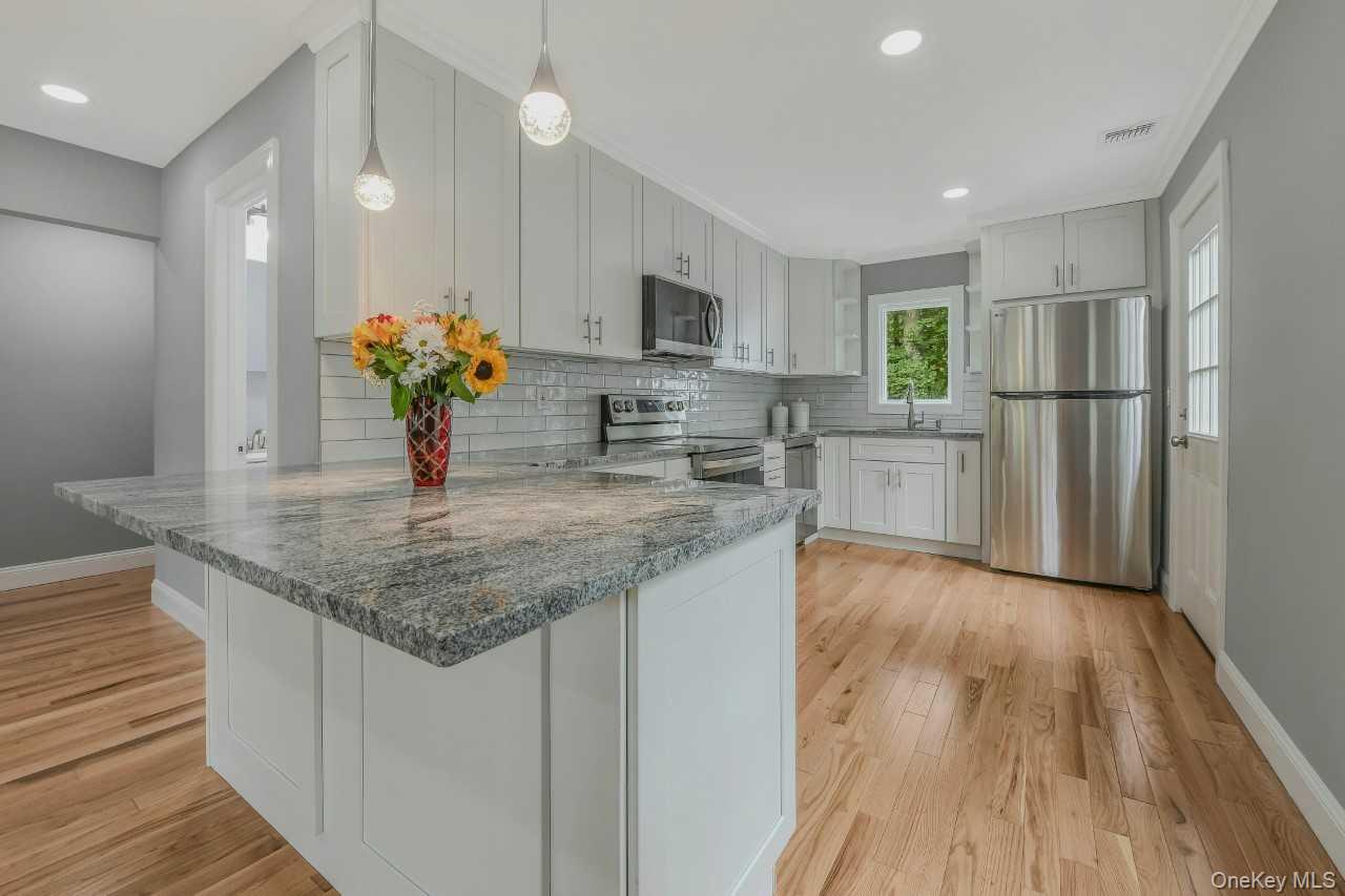 9 Moscato Street, Huntington, NY 11743