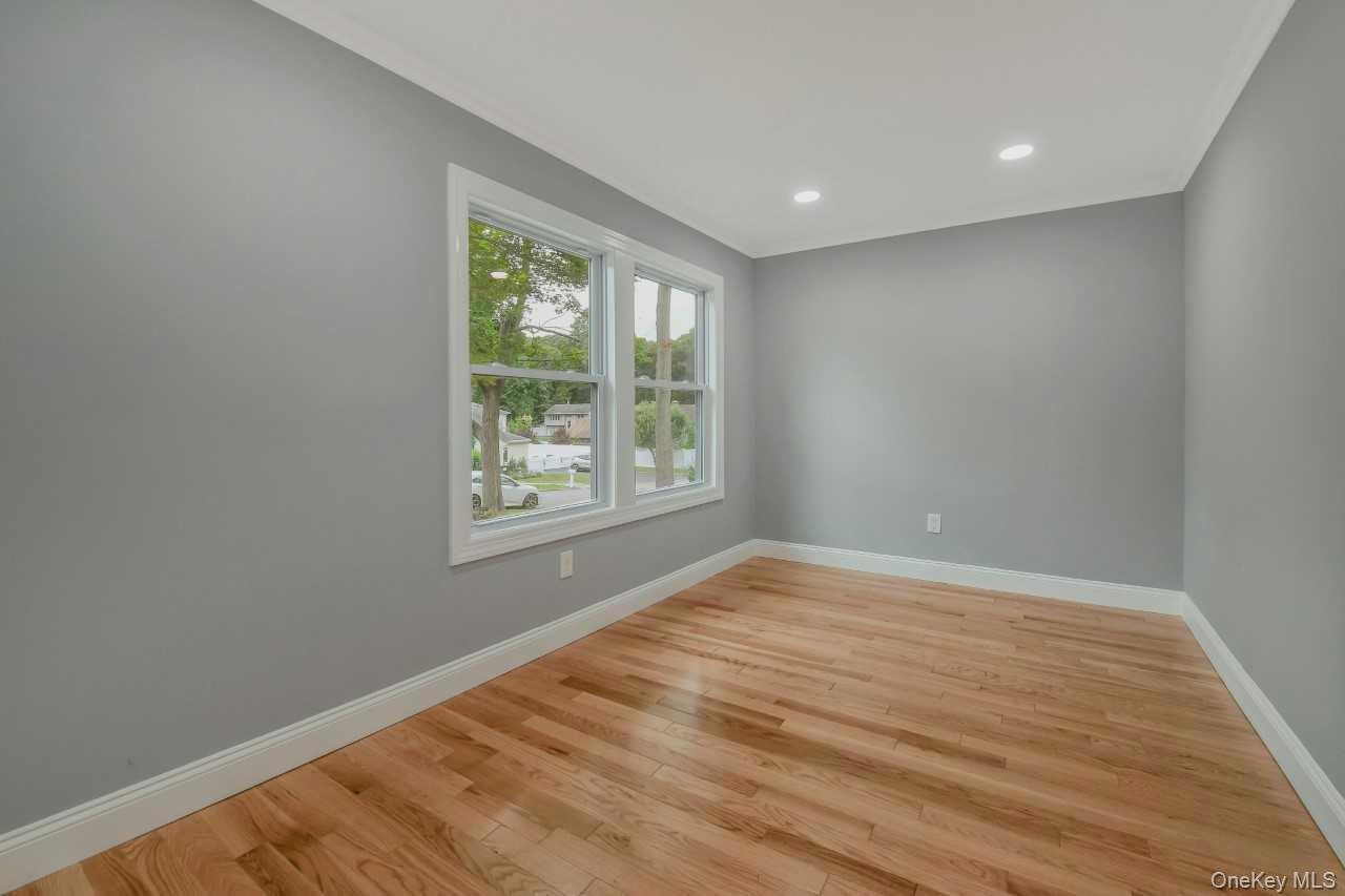 9 Moscato Street, Huntington, NY 11743