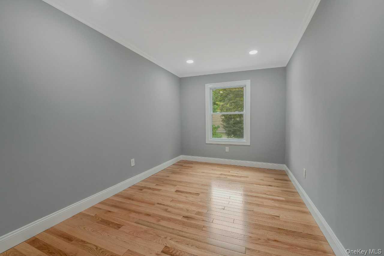 9 Moscato Street, Huntington, NY 11743