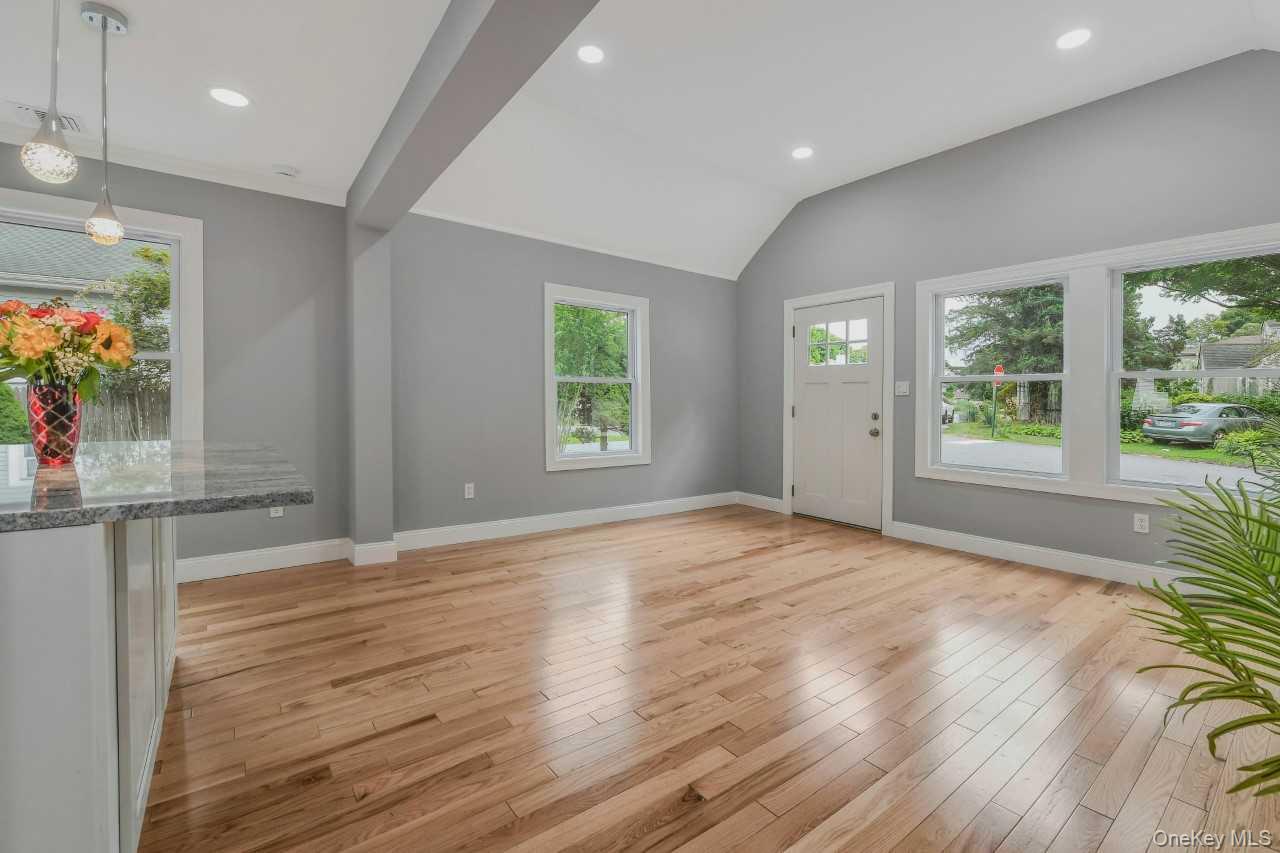 9 Moscato Street, Huntington, NY 11743