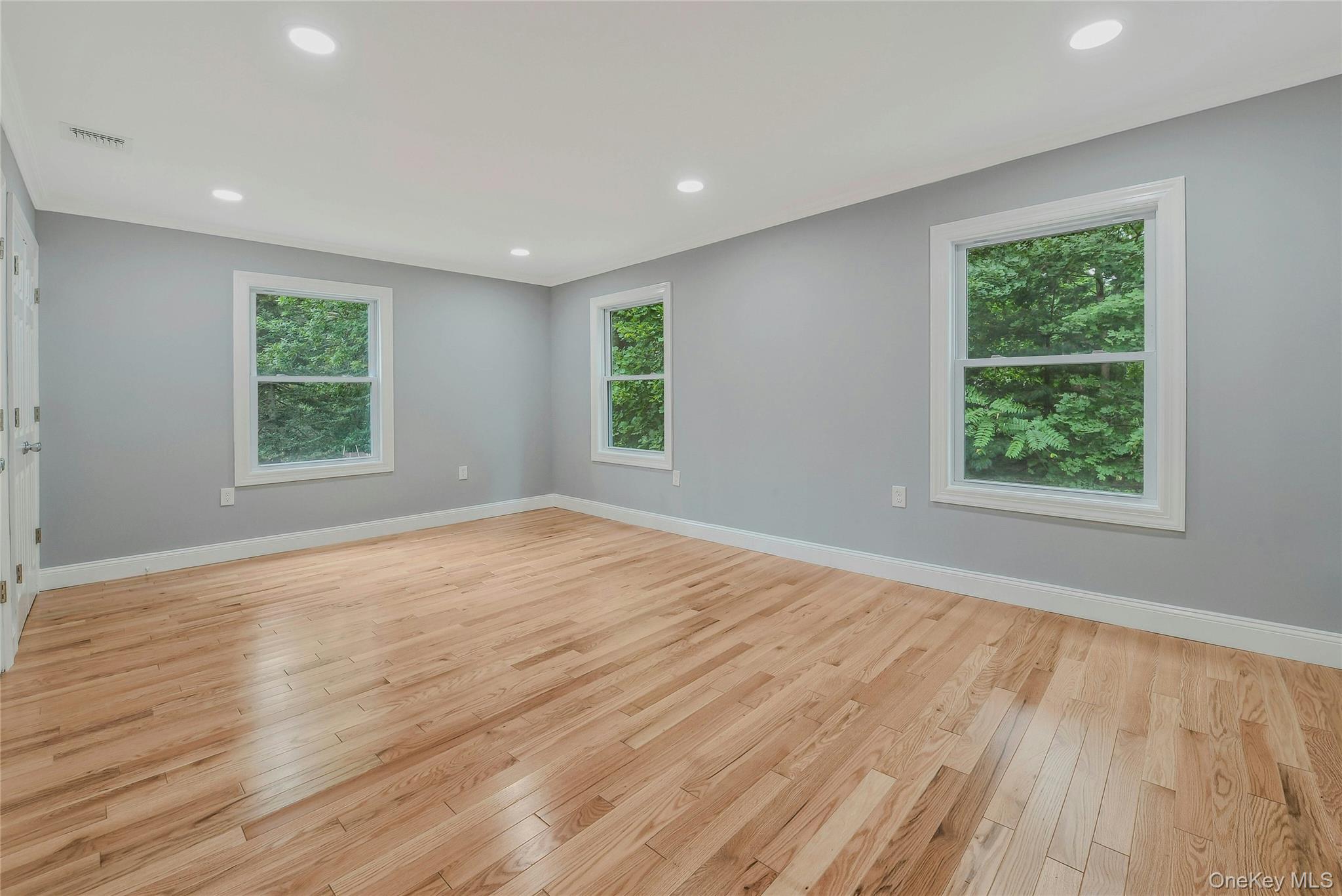 9 Moscato Street, Huntington, NY 11743