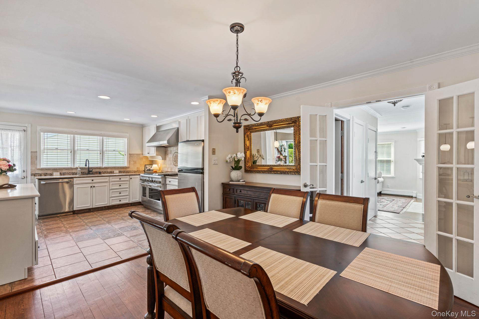 53 Irwin Place, Huntington, NY 11743