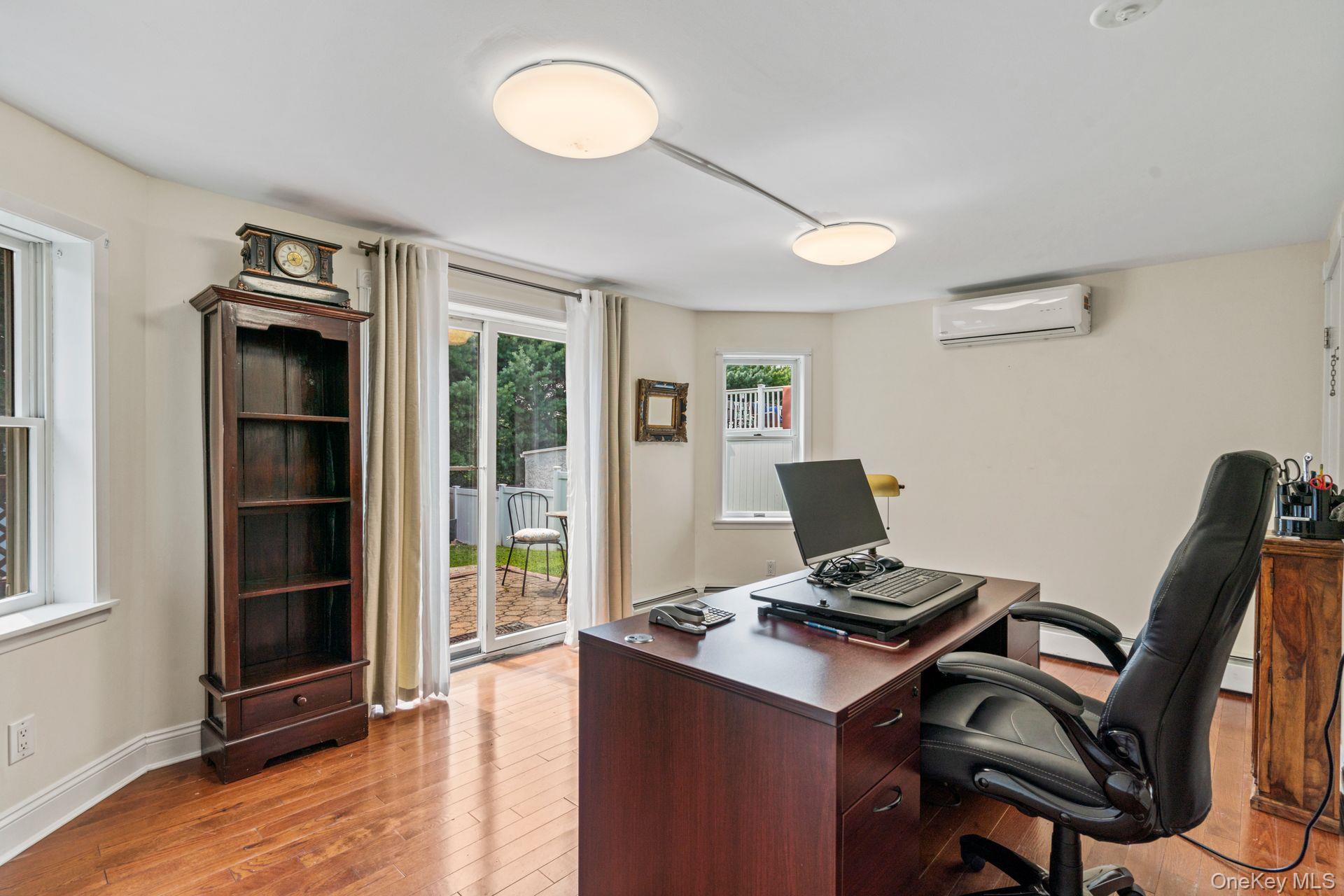 53 Irwin Place, Huntington, NY 11743