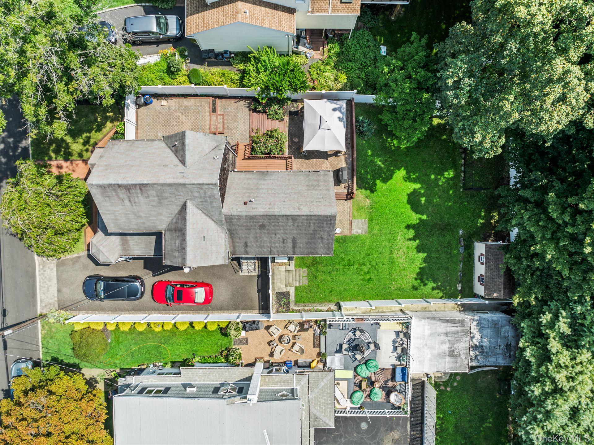 53 Irwin Place, Huntington, NY 11743