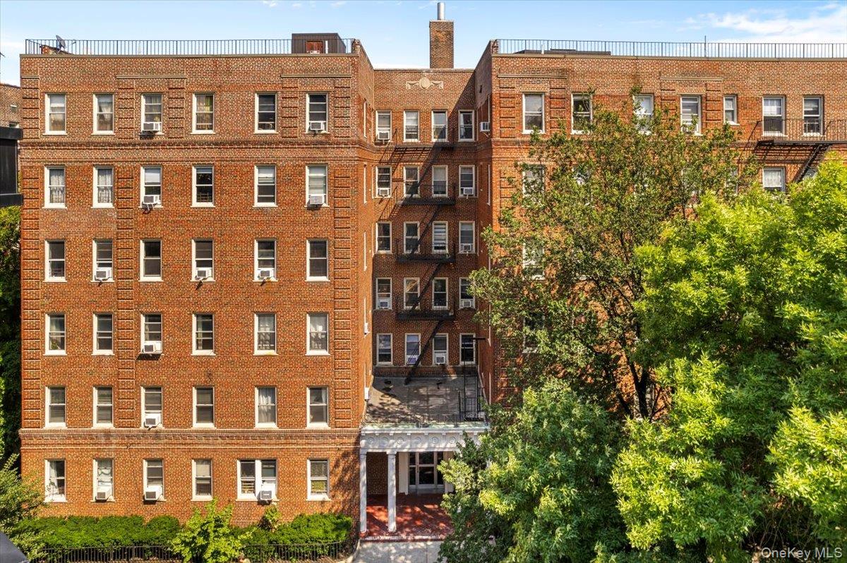 41-35 45th Street # #2B, Sunnyside, NY 11104