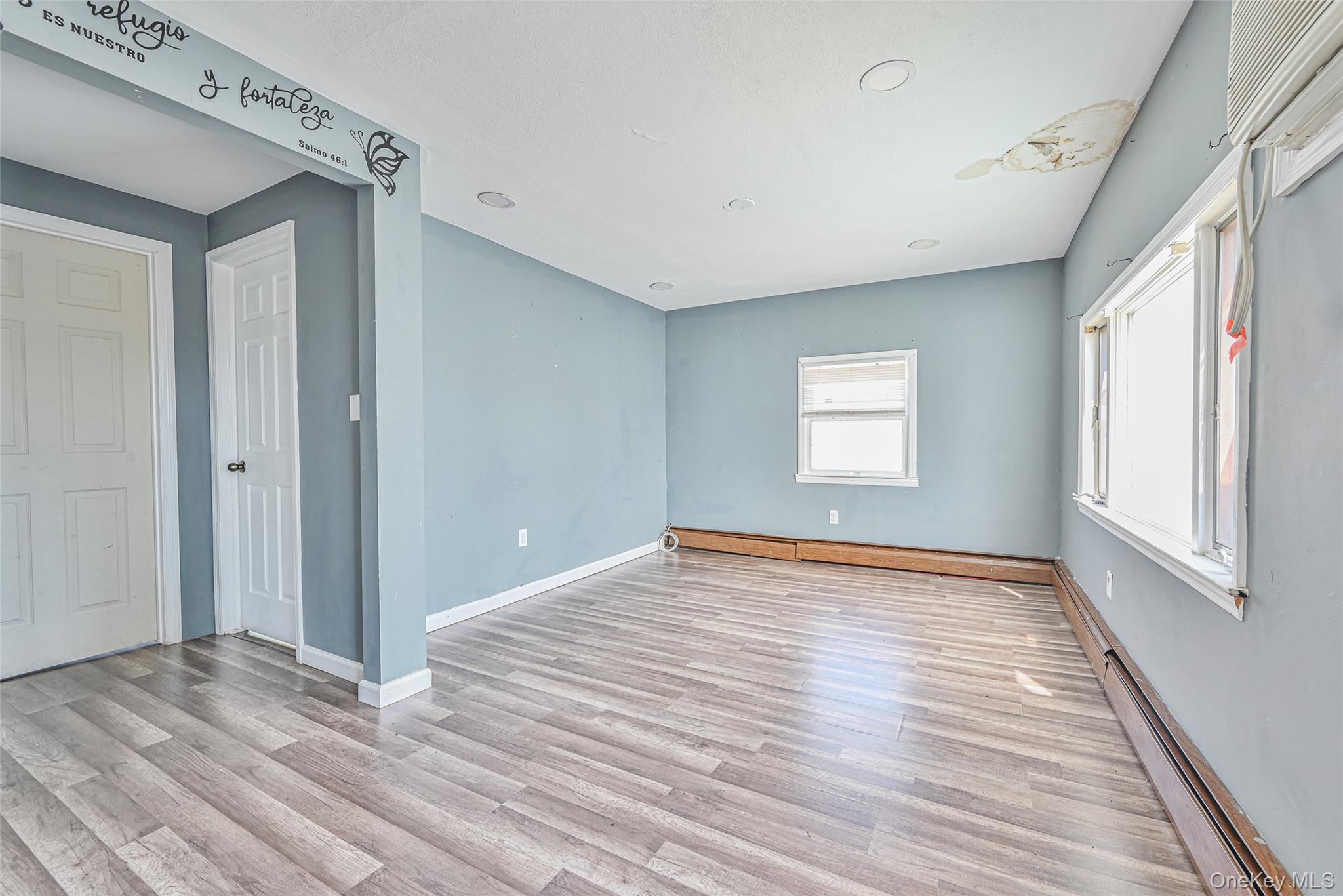 19 Griddle Lane, Levittown, NY 11756