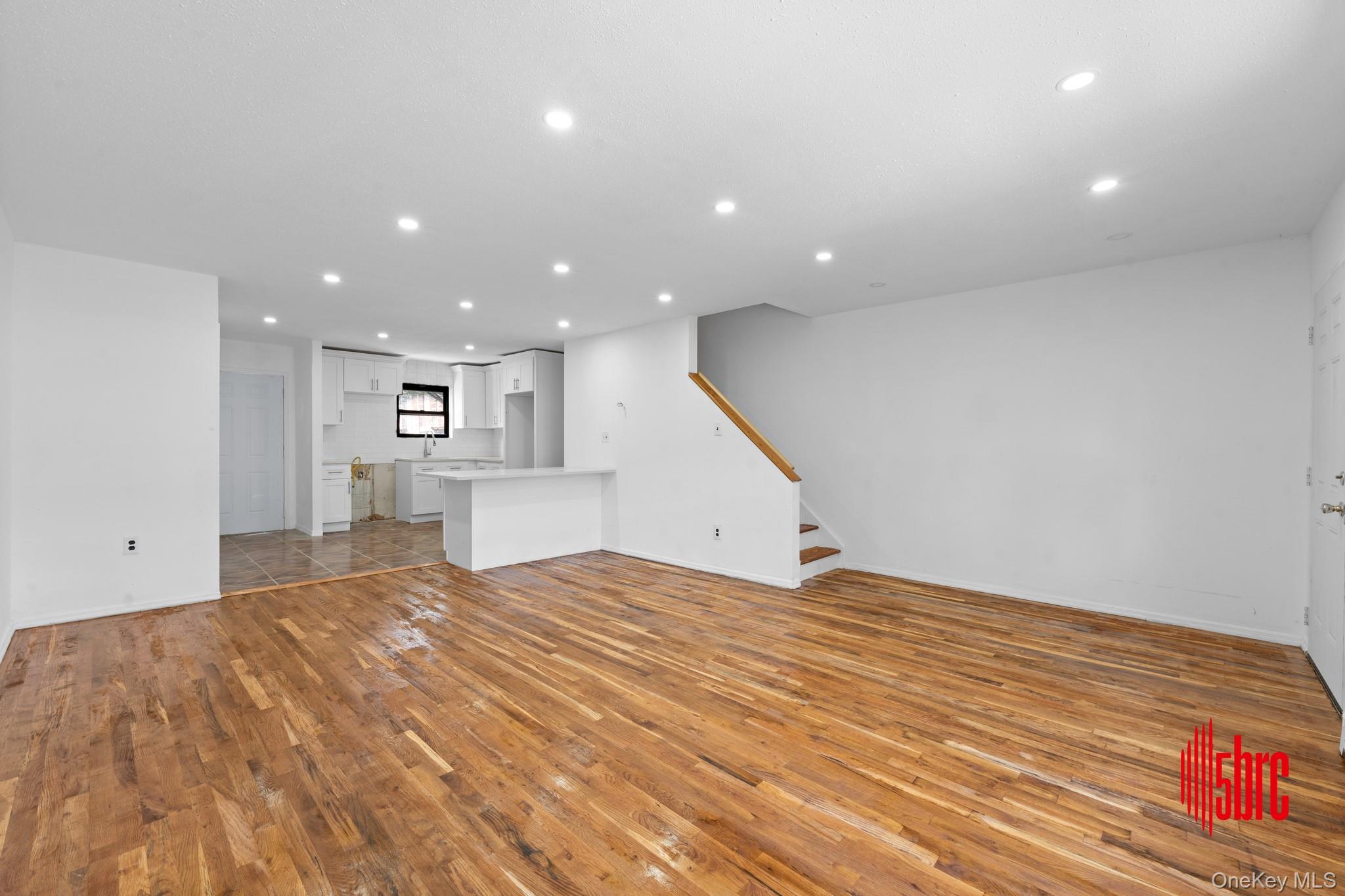 559 Cleveland Street, Brooklyn, NY 11208