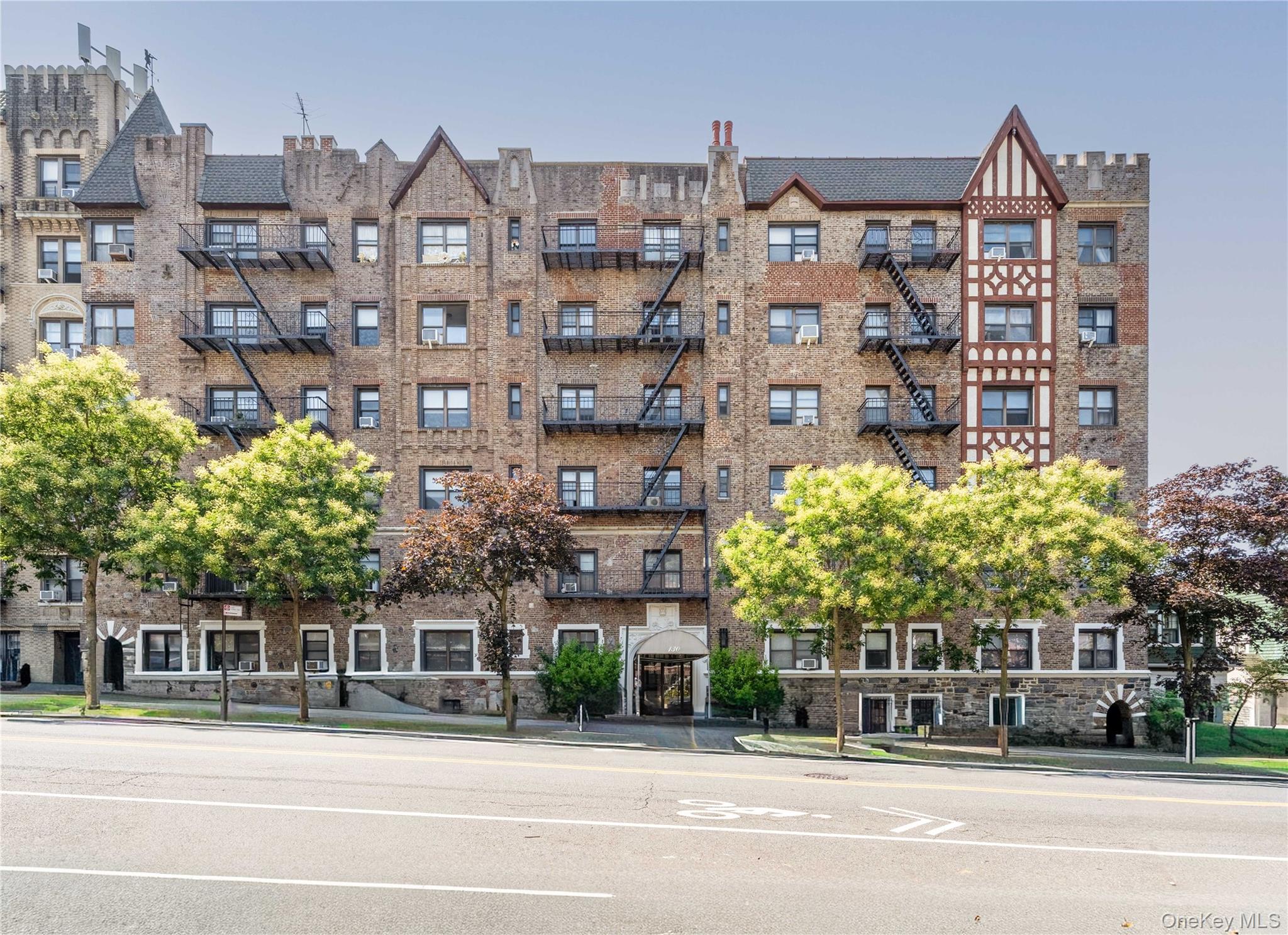 130 Bay Ridge Parkway # 6D, Brooklyn, NY 11209
