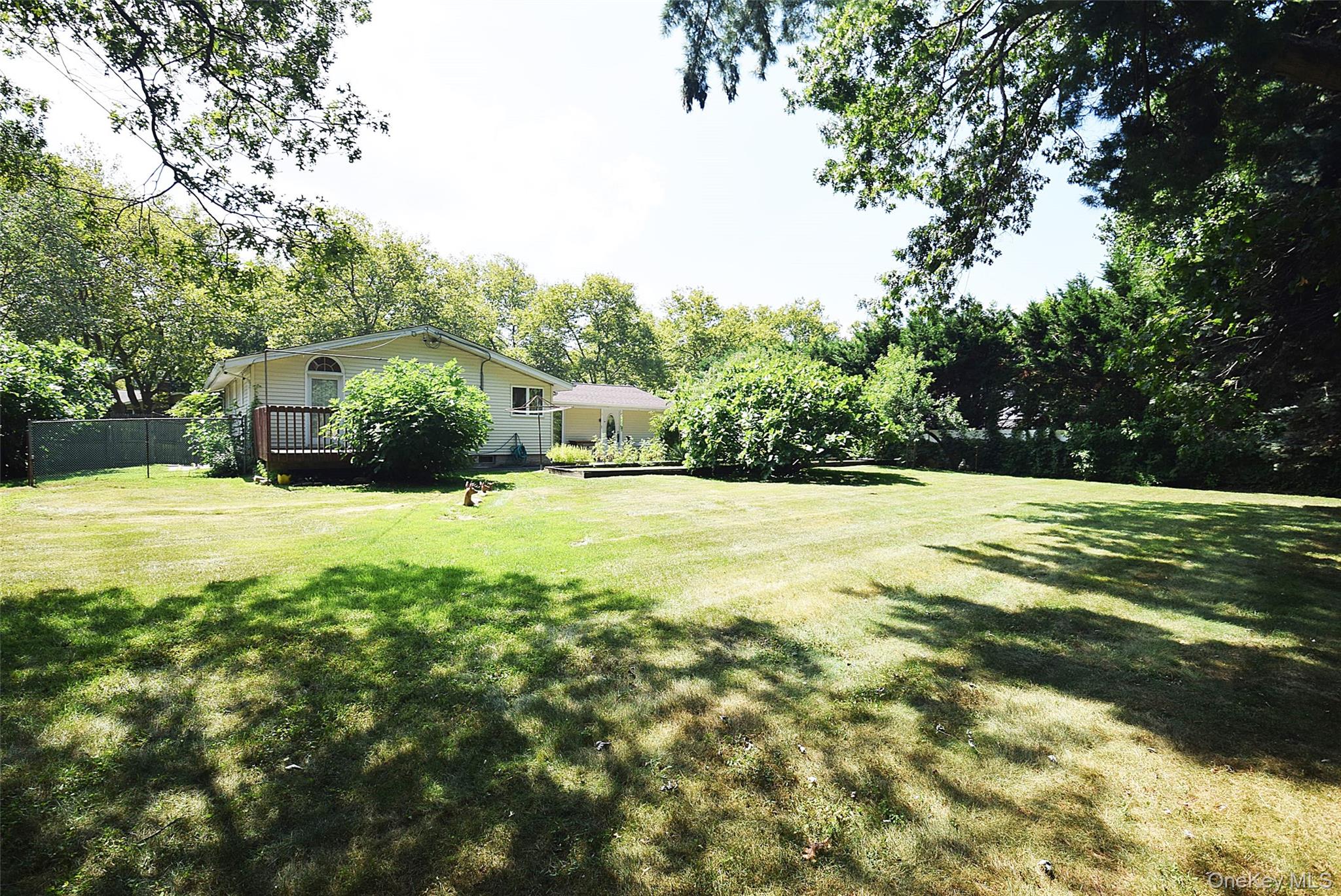 42 Lauren Avenue, Dix Hills, NY 11746