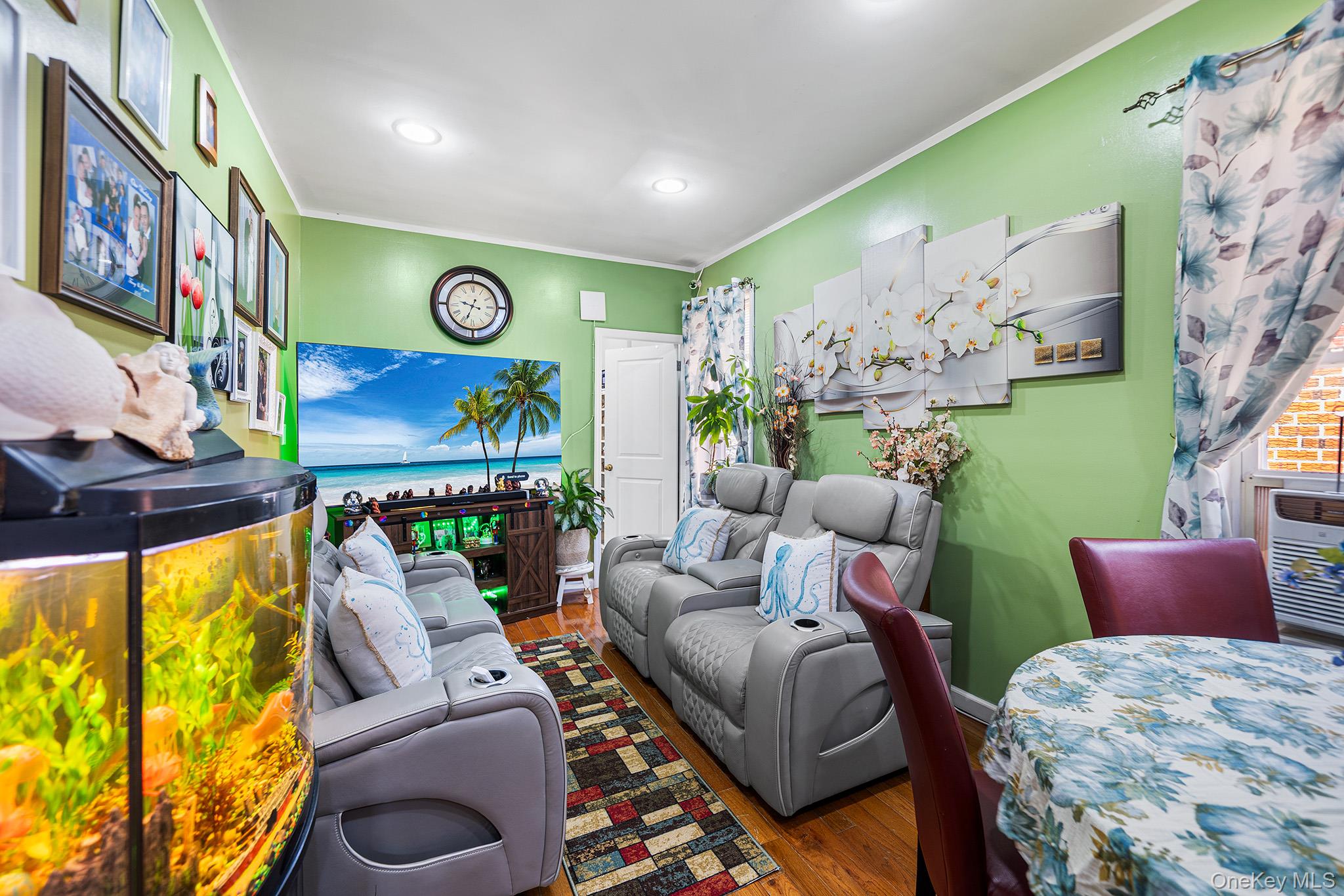 6921 78th Street, Middle Village, NY 11379