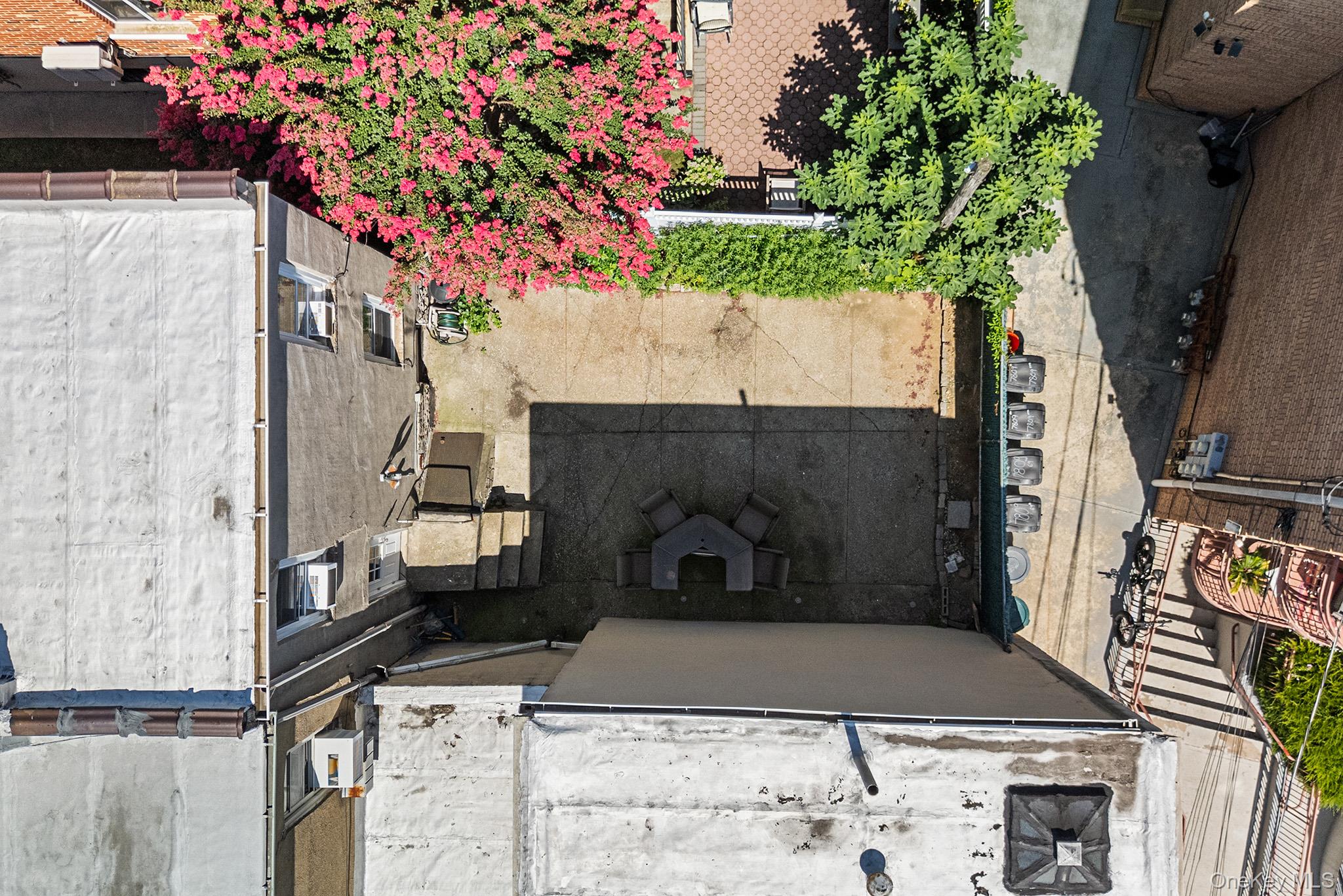 6921 78th Street, Middle Village, NY 11379