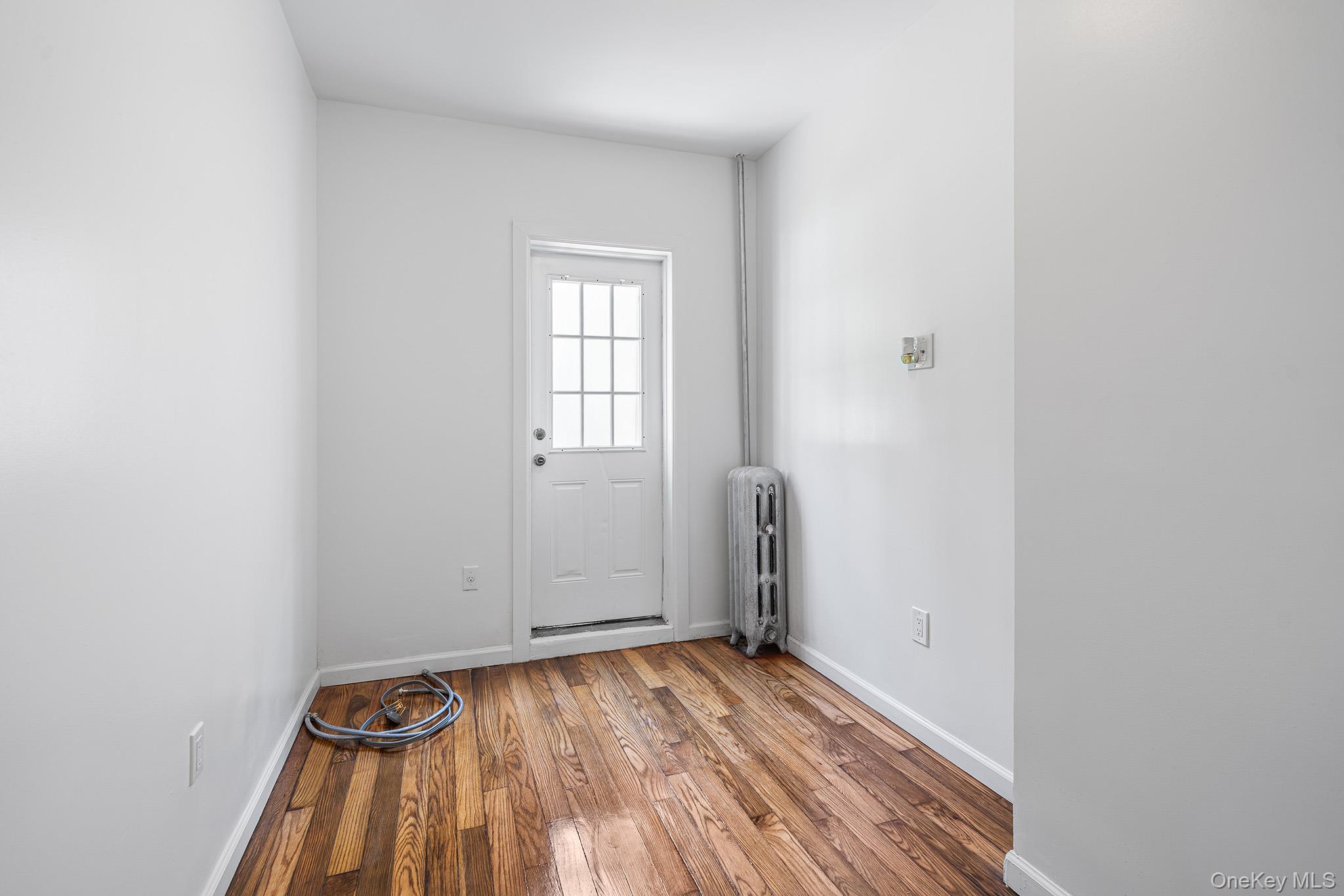 6921 78th Street, Middle Village, NY 11379