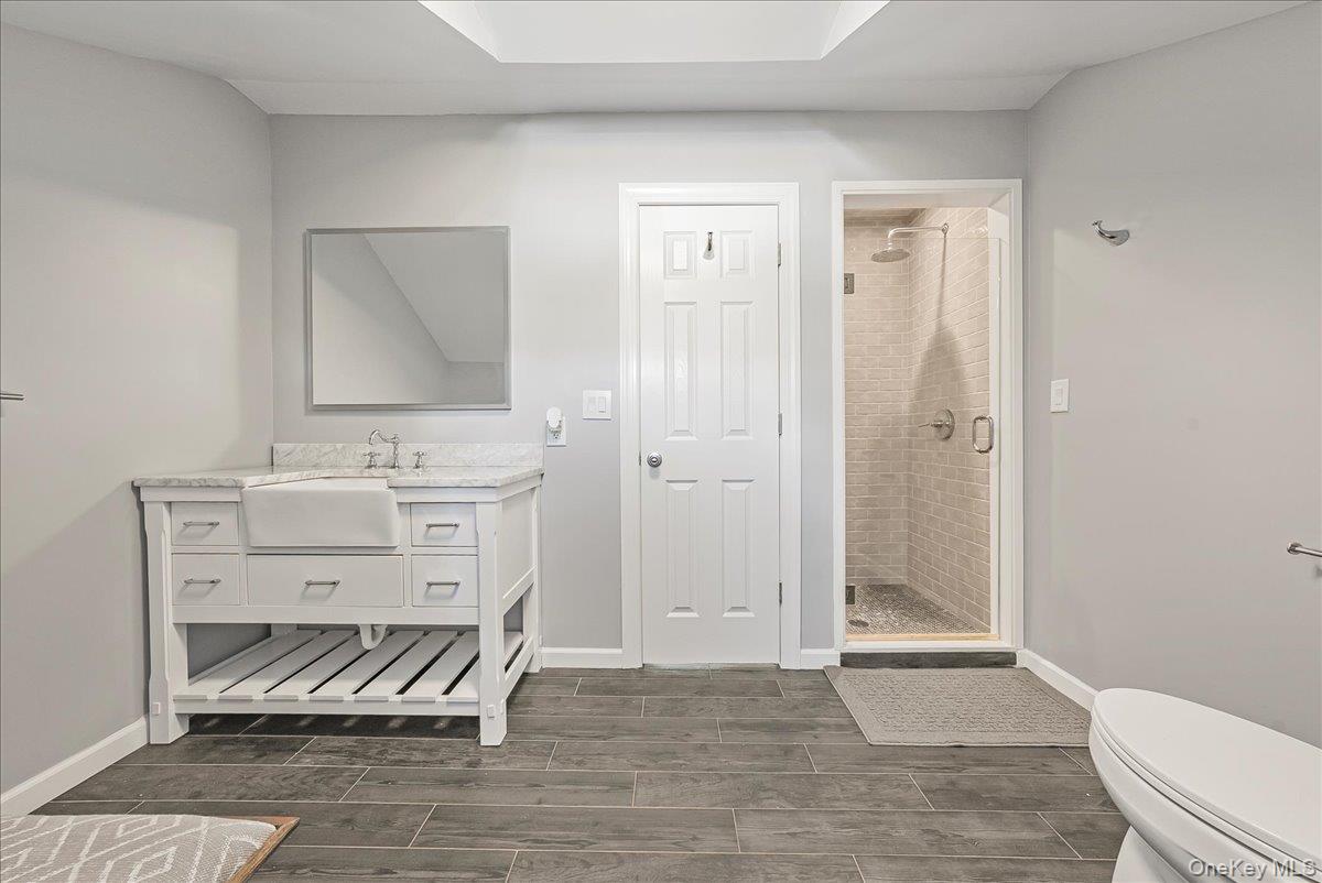 549 Park Avenue, Yonkers, NY 10703