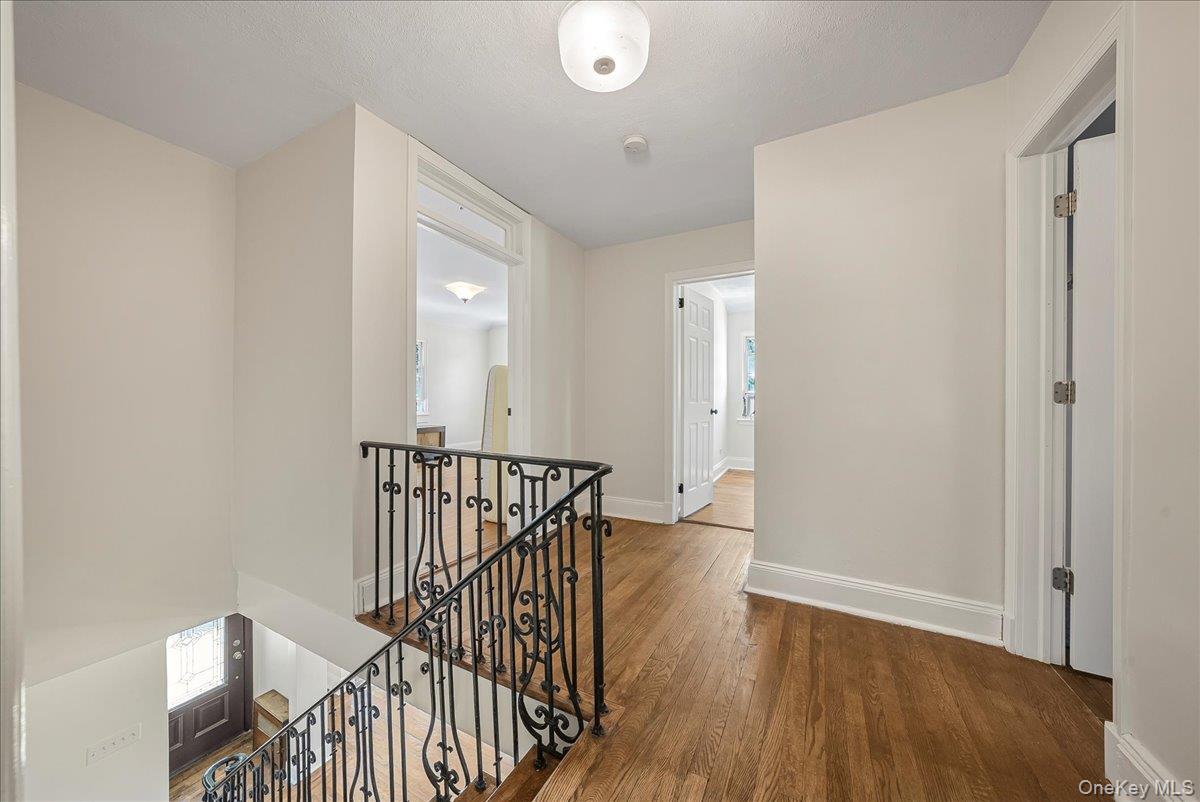 549 Park Avenue, Yonkers, NY 10703