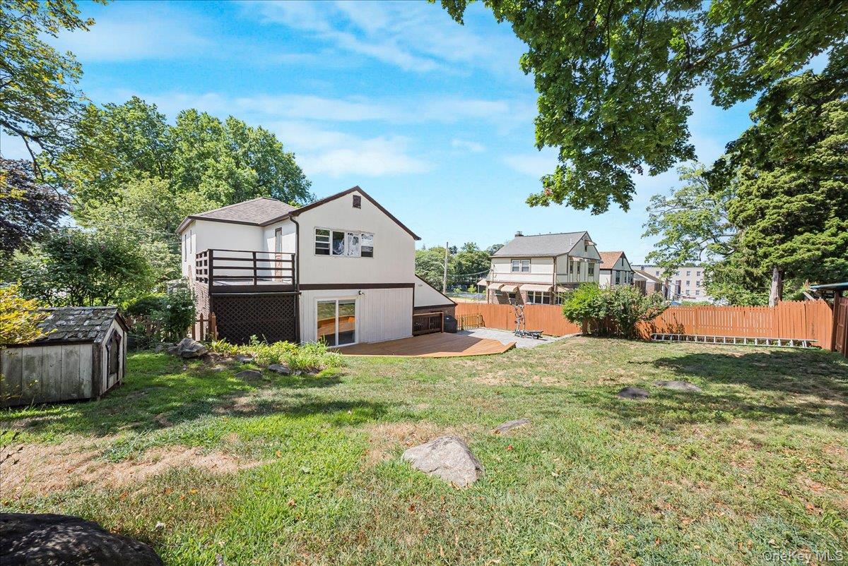 549 Park Avenue, Yonkers, NY 10703