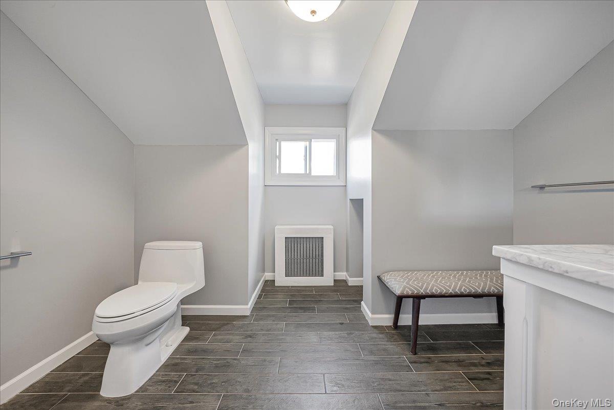 549 Park Avenue, Yonkers, NY 10703