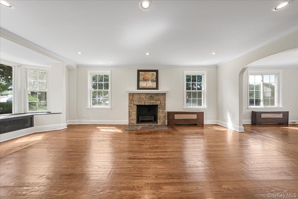 549 Park Avenue, Yonkers, NY 10703