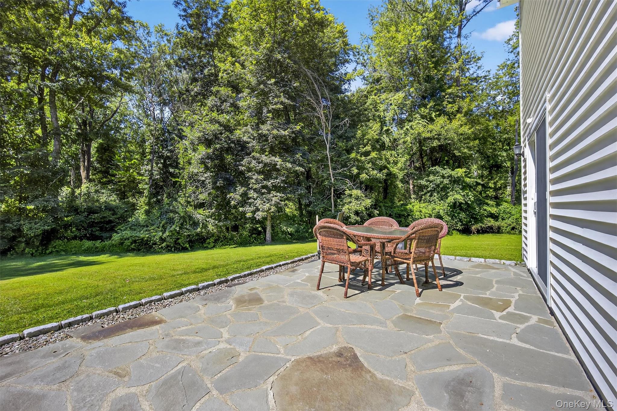 20 Pinebrook Loop, Hopewell Junction, NY 12533