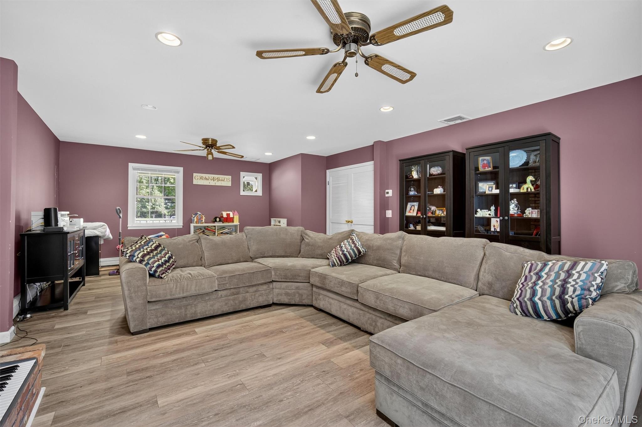 20 Pinebrook Loop, Hopewell Junction, NY 12533