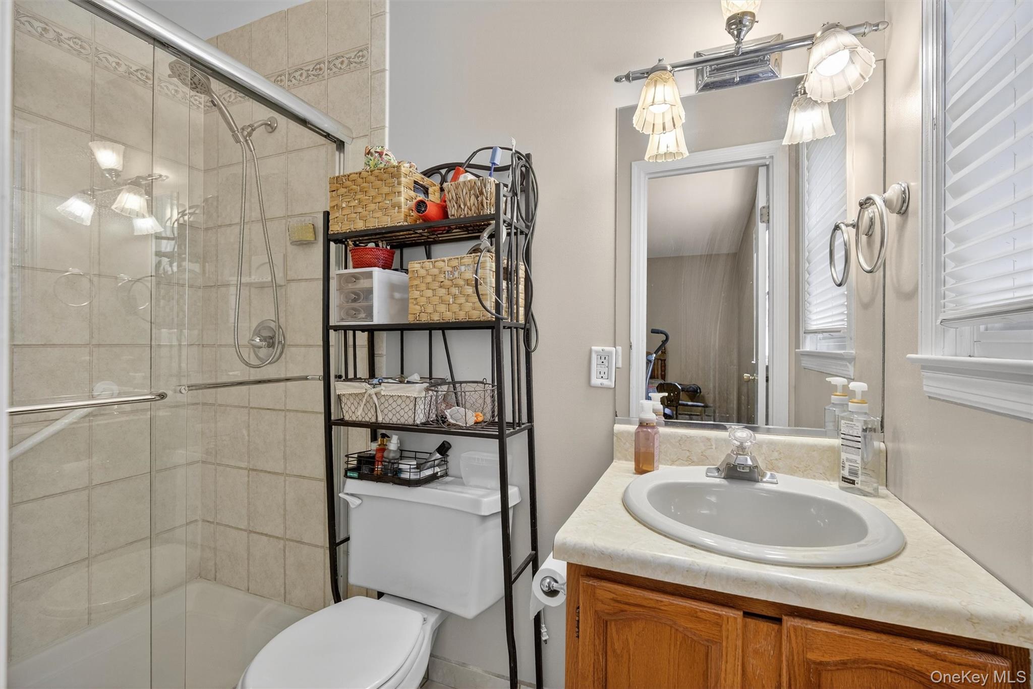 20 Pinebrook Loop, Hopewell Junction, NY 12533