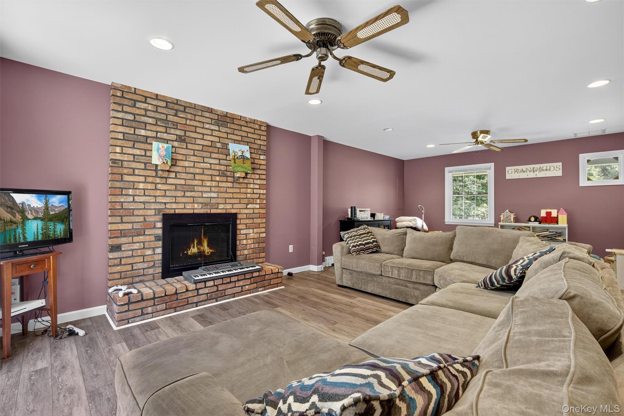 20 Pinebrook Loop, Hopewell Junction, NY 12533