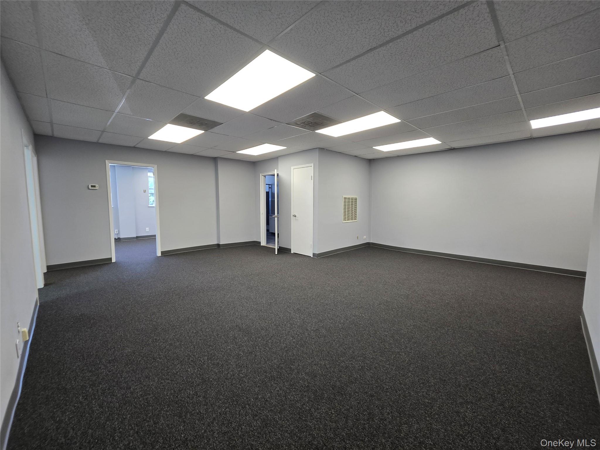 171 Deer Park Avenue # 3, Babylon, NY 11702