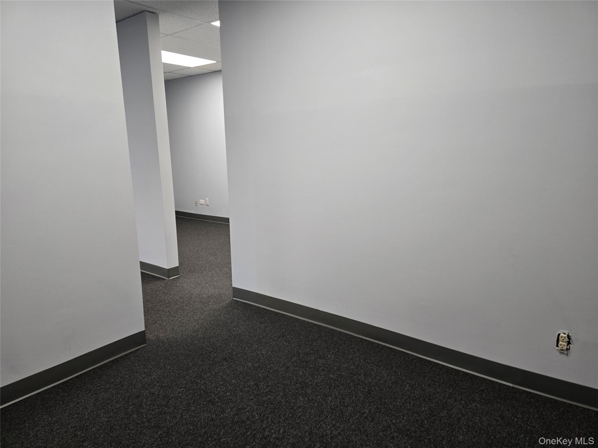 171 Deer Park Avenue # 3, Babylon, NY 11702