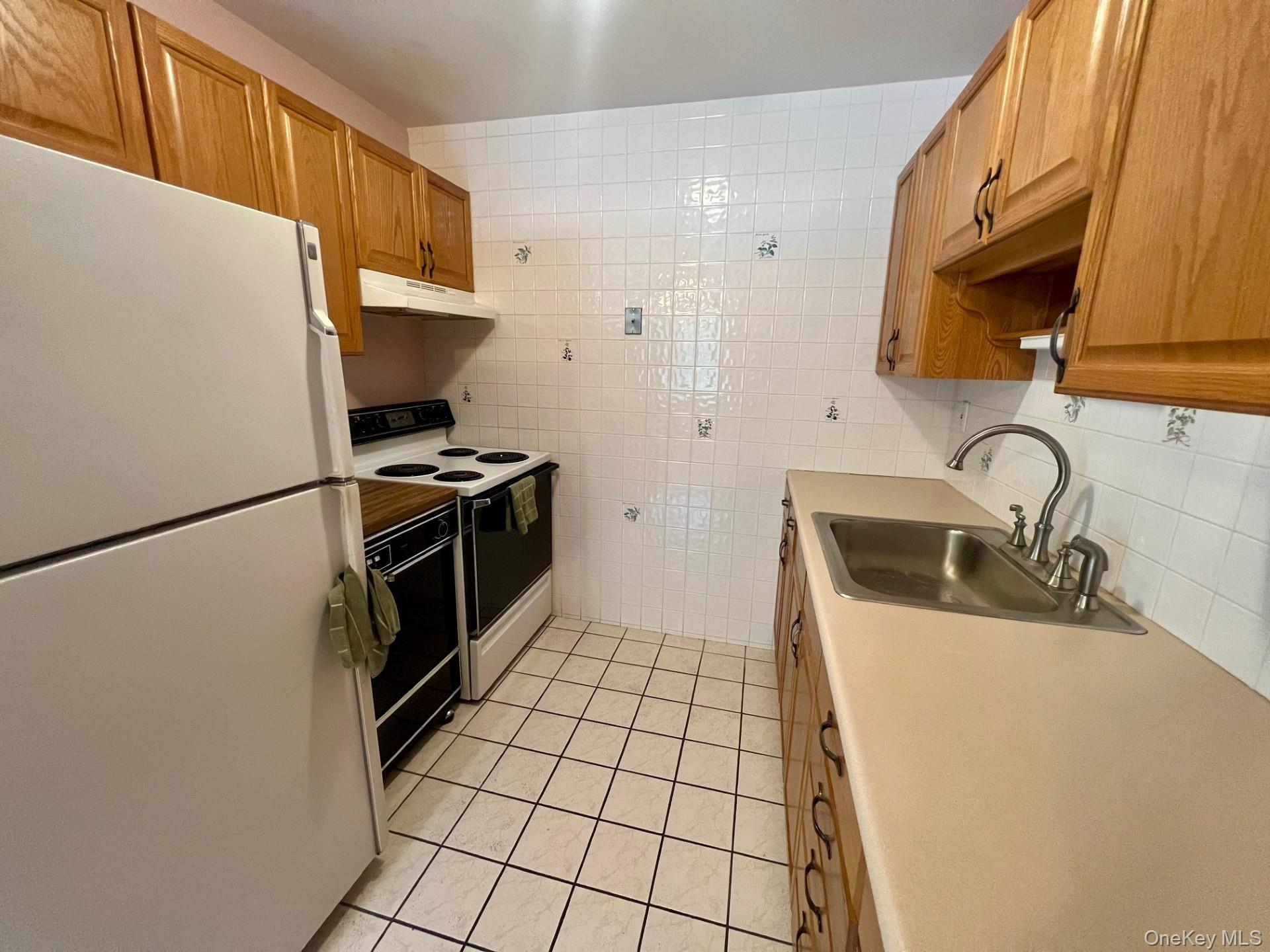 268A Berwick Court # 268A, Ridge, NY 11961