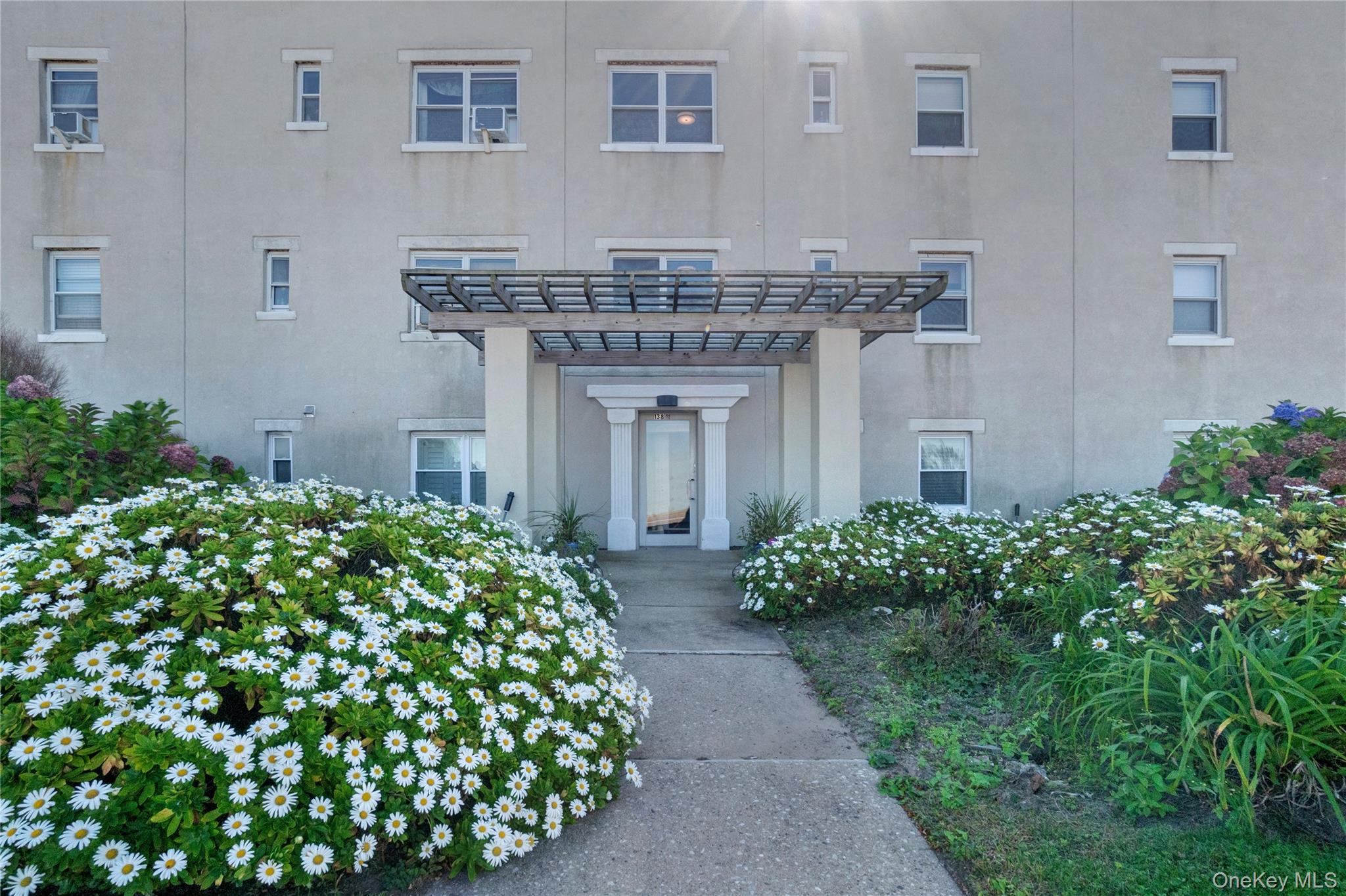 138-11 Beach Channel Drive # c6, Belle Harbor, NY 11694