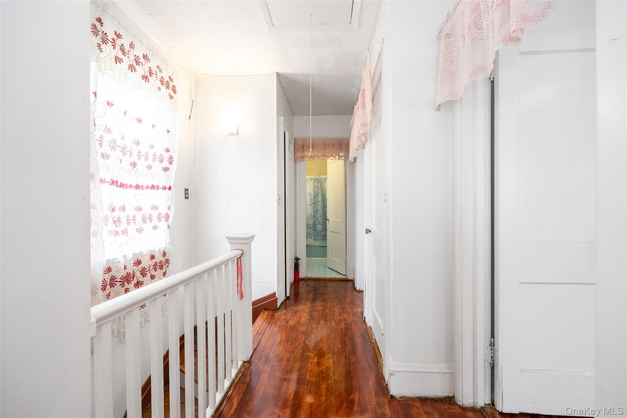 195-12 McLaughlin Avenue, Holliswood, NY 11423