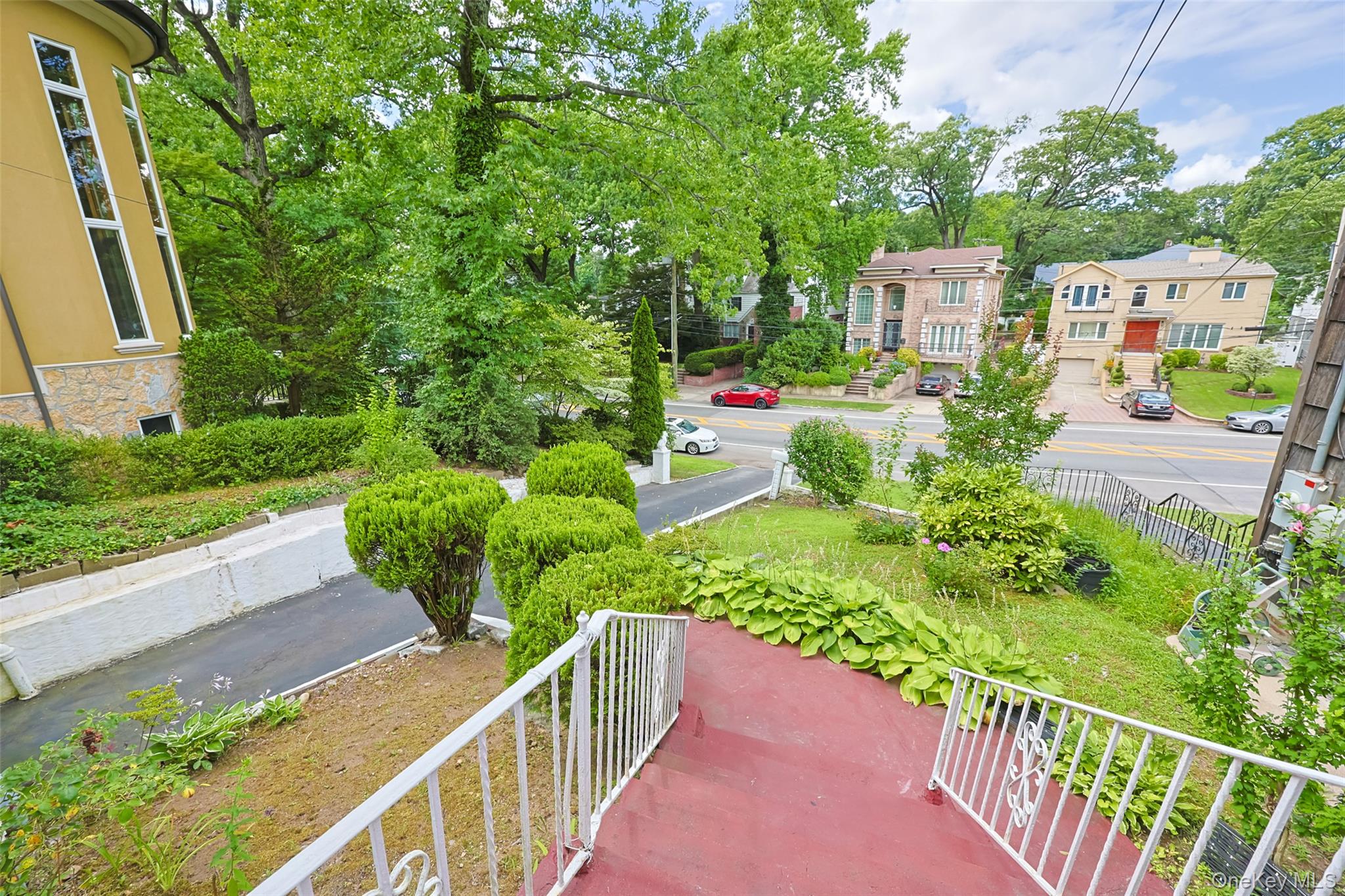 195-12 McLaughlin Avenue, Holliswood, NY 11423