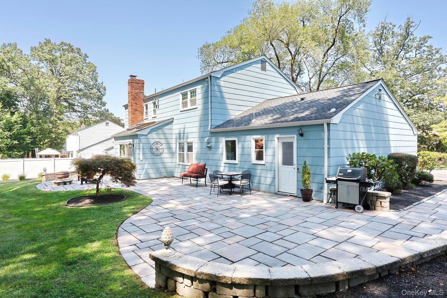 19 Yorkshire Drive, Suffern, NY 10901