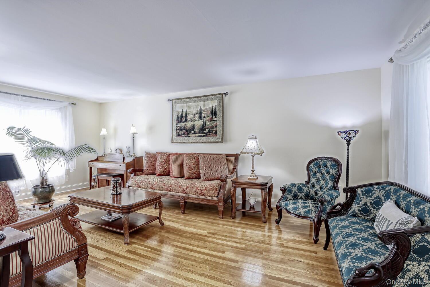 19 Yorkshire Drive, Suffern, NY 10901